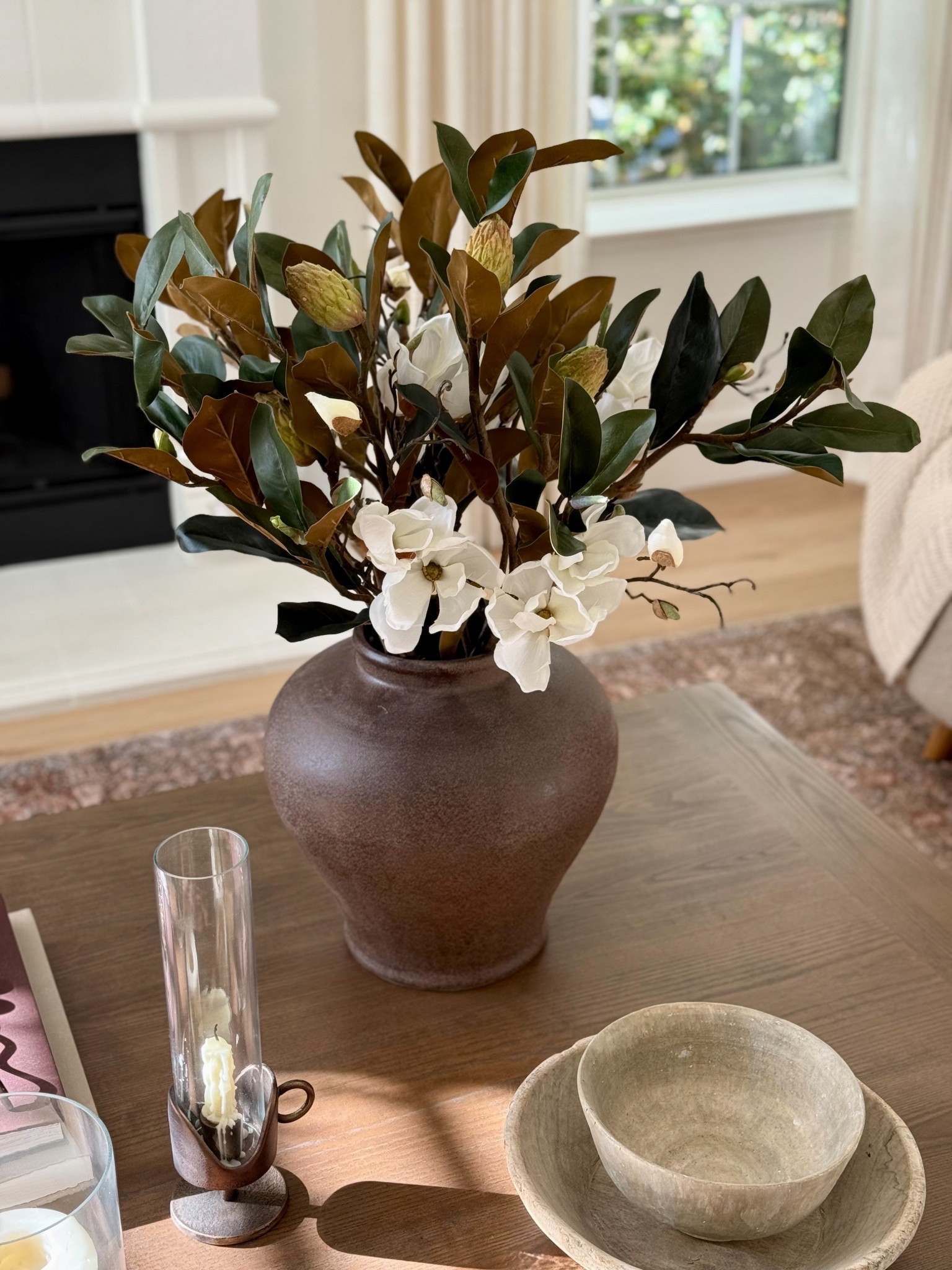 Make a statement on your coffee table or console with this gorgeous brown vase and magnolias arrangement. I used 3 large budding branches and 6 of the small magnolia flowers bundle  

Use code CREATOR for 10% off on Afloral orders over $75.  


#LTKHome #LTKSeasonal