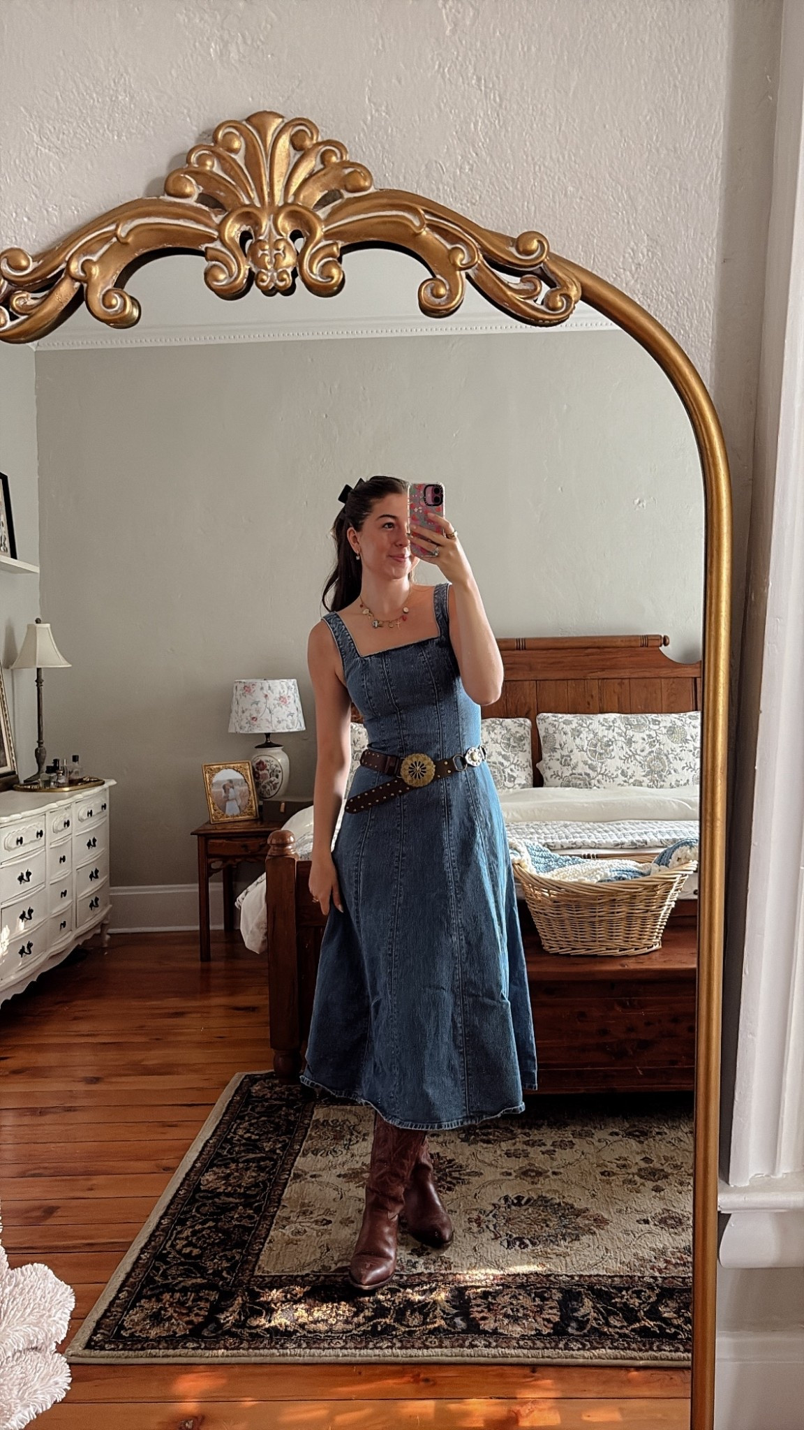 Western chic 🤠✨
Styled this denim dress with a classic wide brown belt and my go-to cowgirl boots for the perfect blend of modern western and timeless charm. Whether you're headed to a summer concert, fair, or just want that Yellowstone-inspired vibe — this outfit is equal parts cute and bold!

Shop the full look below on LTK 💫
#WesternOutfit #CowgirlStyle #DenimDress #LTKStyle #SummerOutfitInspo #WesternFashion #CountryStyle #LTKWestern #ConcertOutfitIdeas