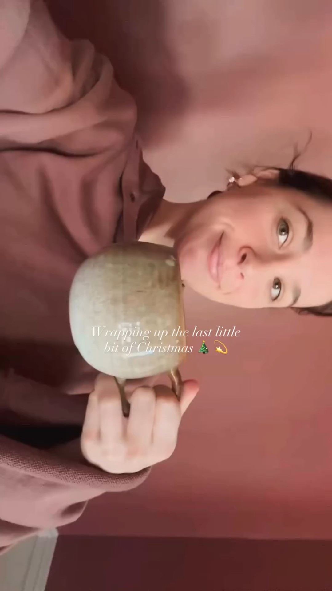 Wrapping up the last little bit of Christmas 🎄 💫