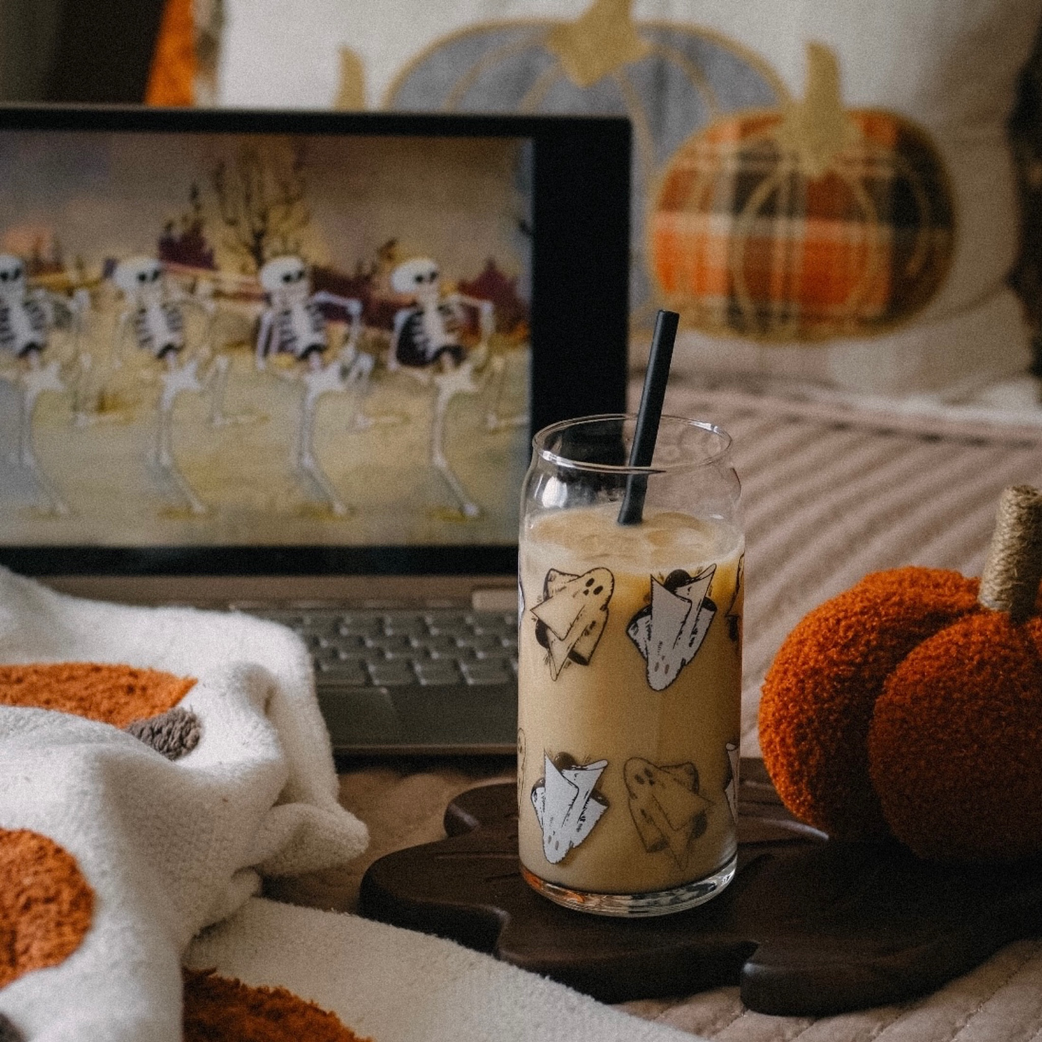 The cutest color changing ghost mug for spooky season! 👻 
Halloween, gift ideas, coffee

#LTKSeasonal #LTKGiftGuide #LTKHalloween