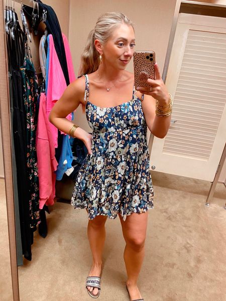 Nordstrom Anniversary Sale All in Favor Dress under $40!🩷 Perfect for transitioning into Fall! Wearing my true size small!

Nordstrom Anniversary Sale, Nordstrom, Nsale, Nsale Dresses

#LTKsalealert #LTKstyletip #LTKxNSale