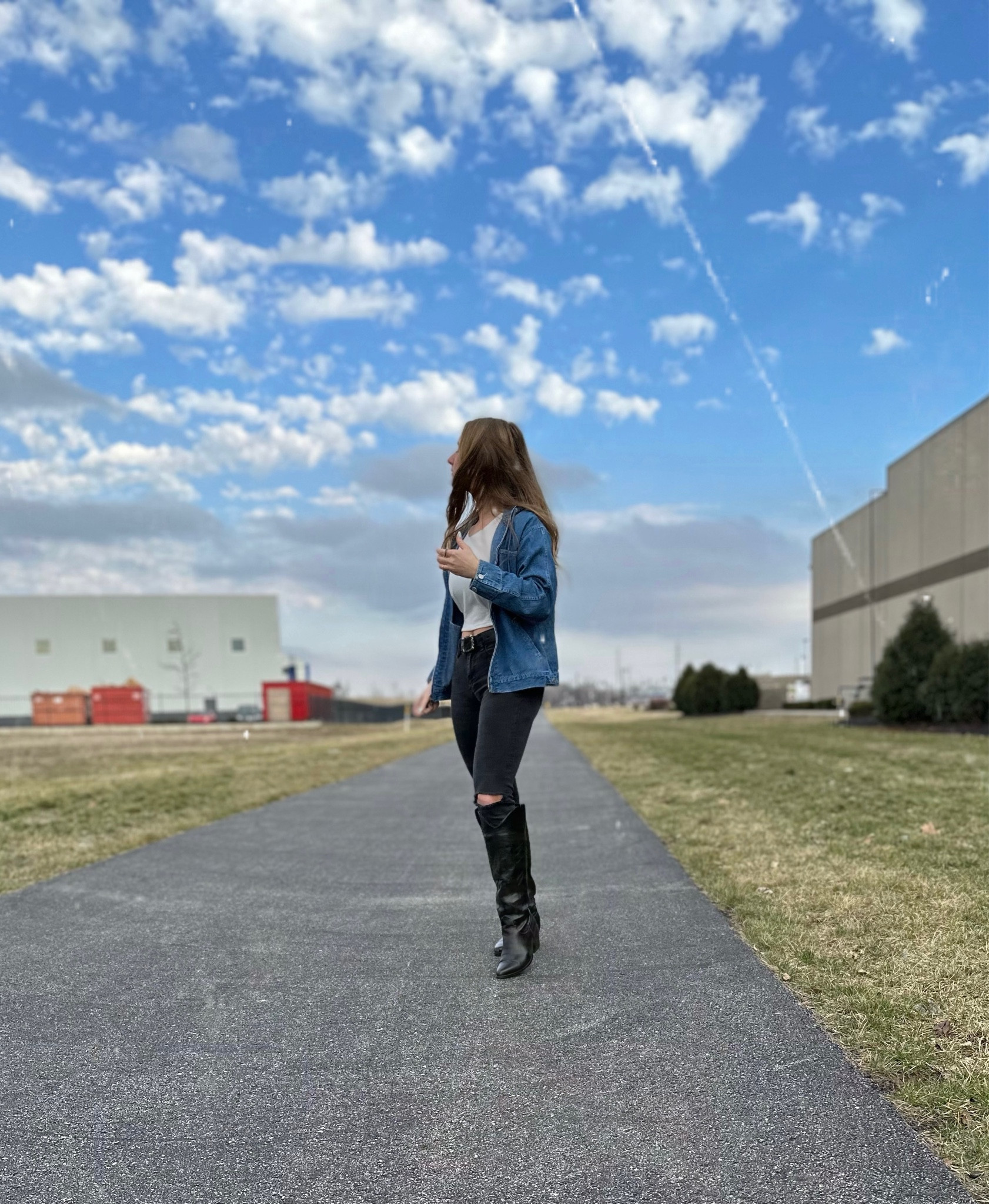 Blue skys 🕊️🦋🌤️

#LTKunder100 #LTKstyletip #LTKunder50