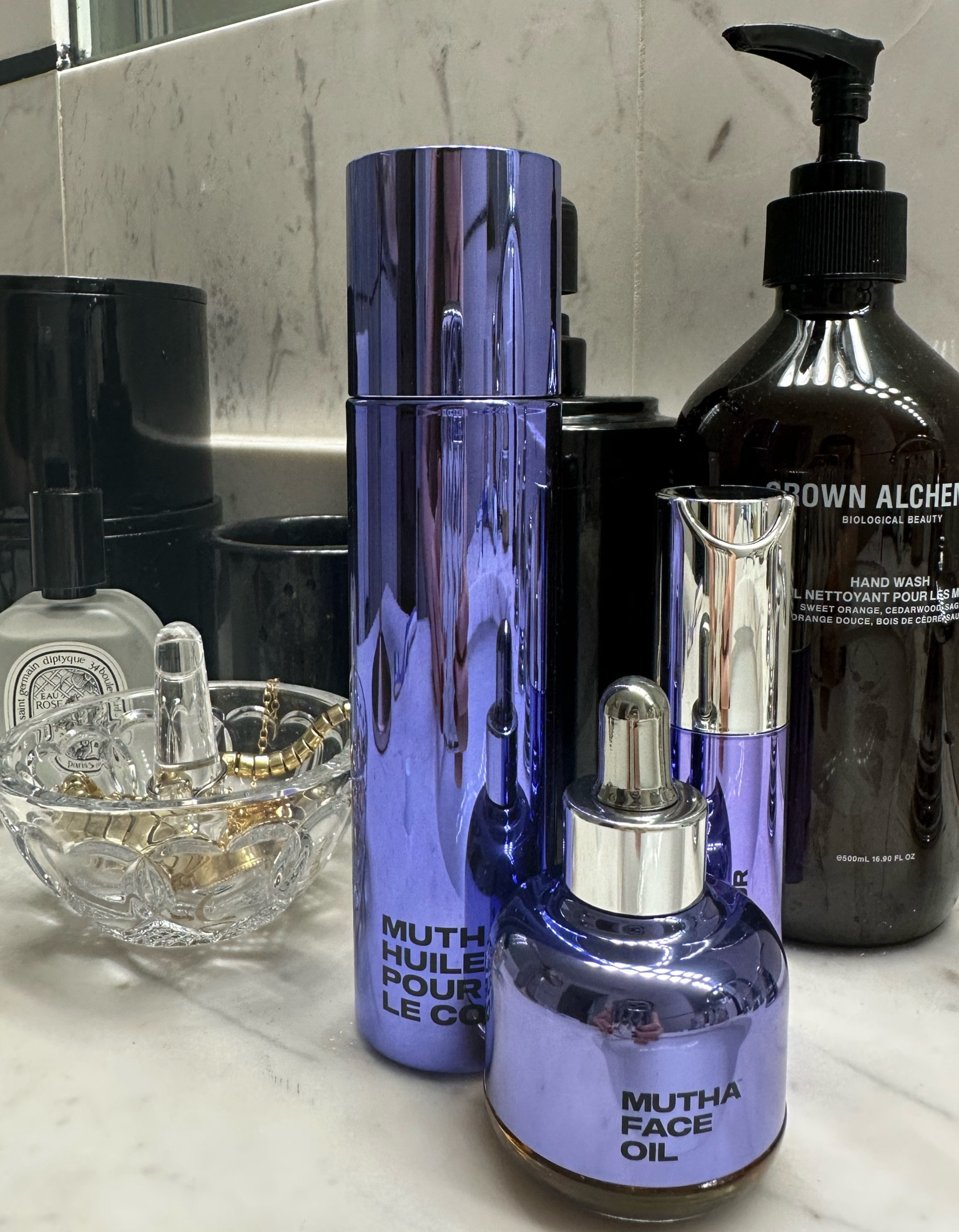 muthaaaa!! Also the ring holder is so good it’s from Waterford.

#LTKGiftGuide #LTKhome