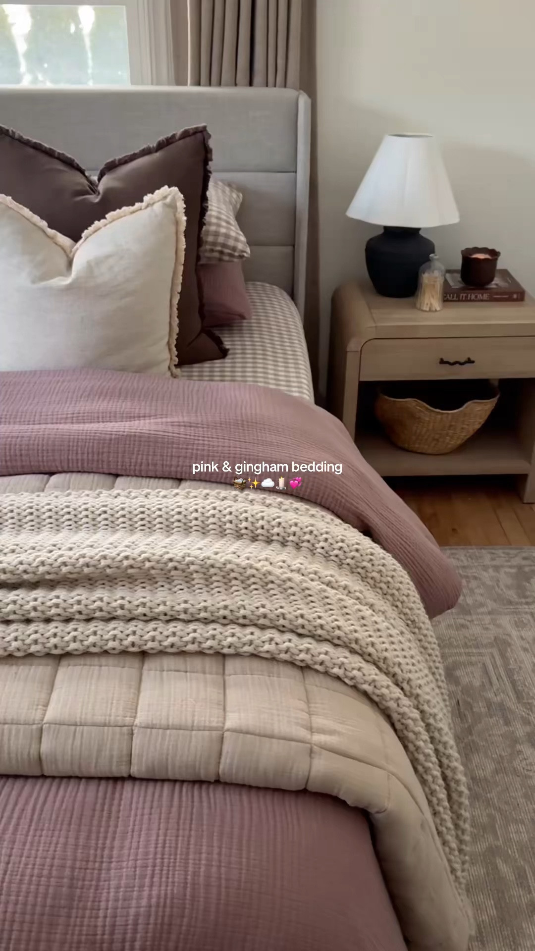 pink & gingham bedding is such a cute cozy combo 💞 


Gingham, linen bedding, fig bedding, cozy bedding combo, quince, quince bedding