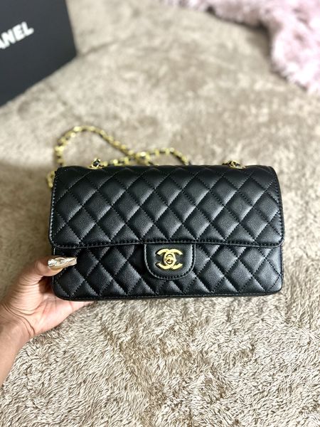 Chanel Black Quilted Caviar Leather
Medium Classic Double Flap Bag


black quilted bags, DH gate bags, Chanel purse, gifts for her, luxury handbag, designer purse

#LTKitbag #LTKstyletip #LTKGiftGuide