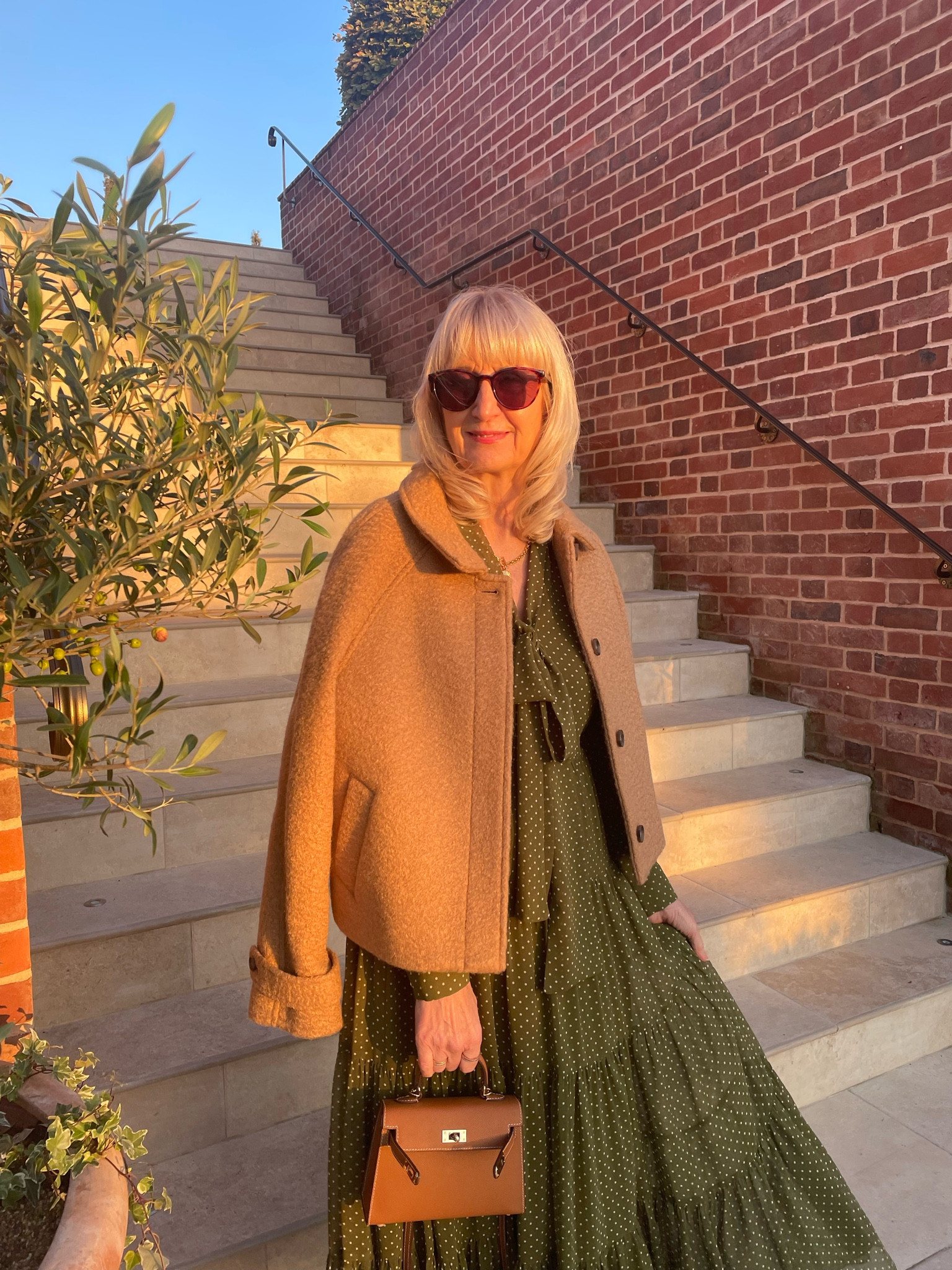 Autumn Outfit 
Cropped tan wool jacket with green tiered midi dress, mini tan bag and gold necklace. 

#LTKeurope #LTKstyletip #LTKautumn