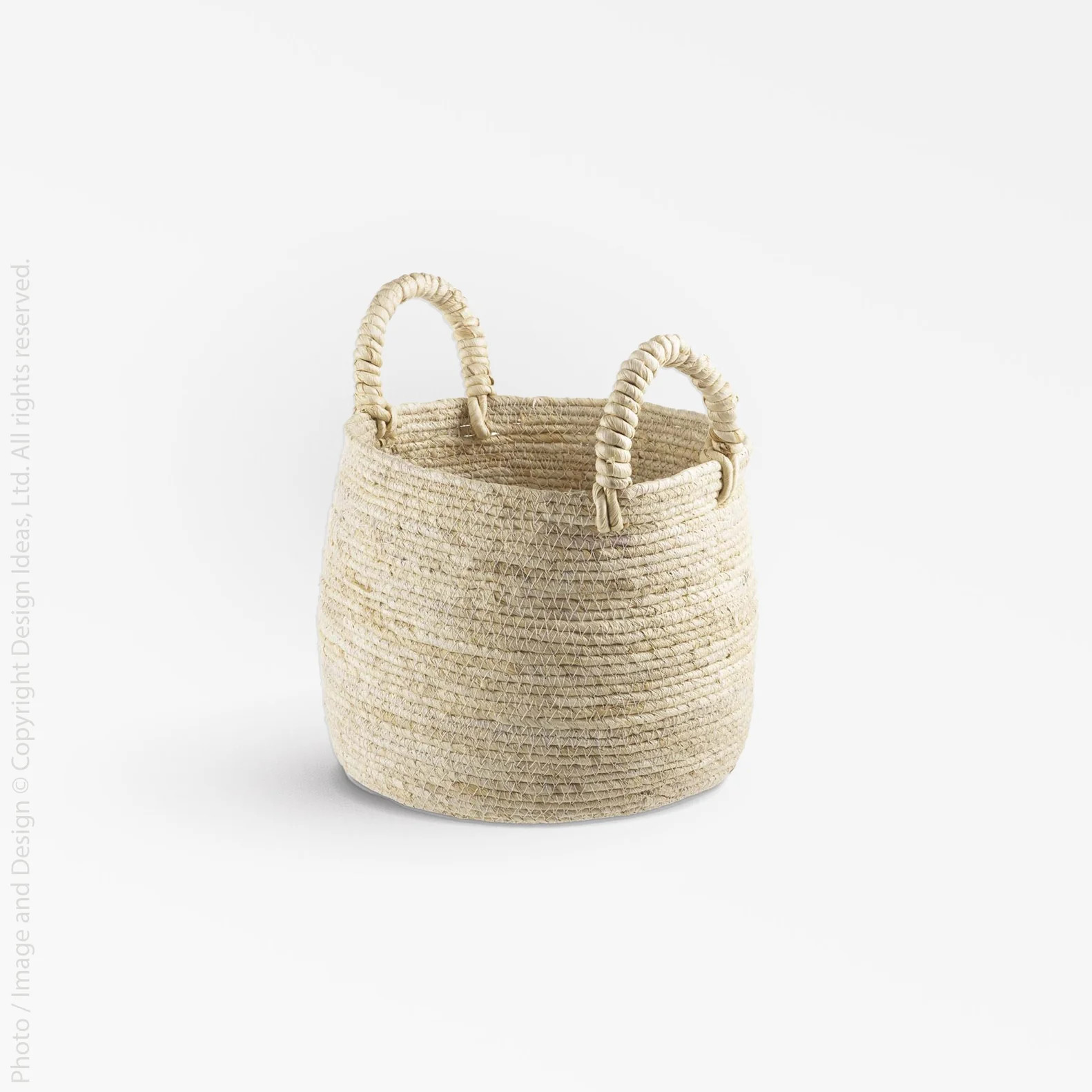 Maiz™ Small Woven Corn Husk Basket with Handles | Texxture Home