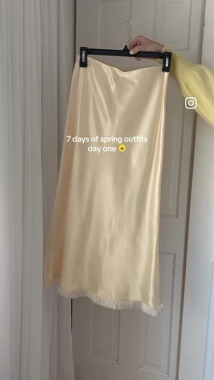 Spring outfit: day one 🌼

Outfit is from @loveshackfancy 🌸
Top: Norden Wool Embroidered Lace Cardigan
Skirt: Castle Satin Midi Skirt
Heels: @rayethelabel 

Always linked on my @shop.ltk through link in bio 💛

#springoutfit #springfashion 

#LTKeurope #LTKstyletip #LTKworkwear