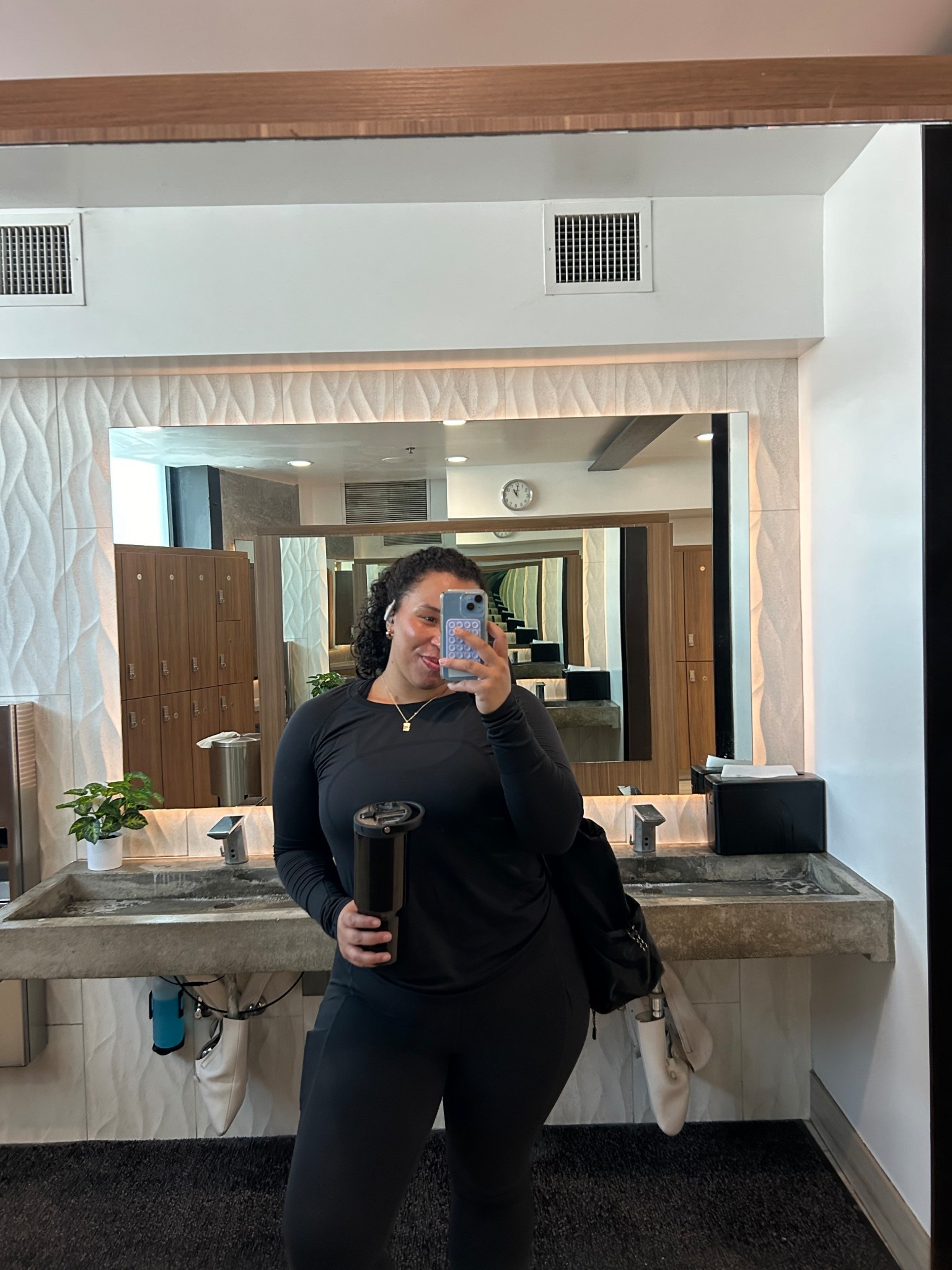 wearing a size xl✨✨

#LTKfitnessgoals #LTKootd #LTKActive