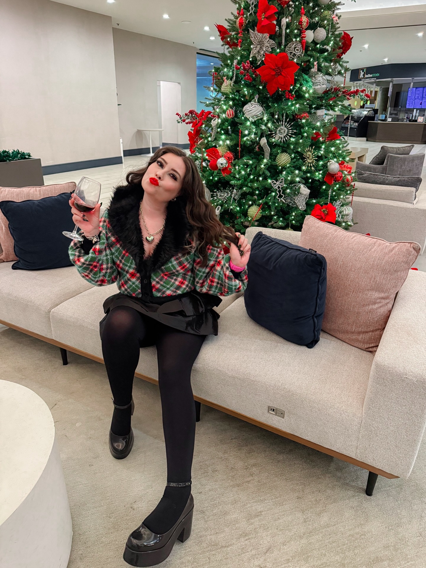 A fun and festive holiday outfit
🎁Outfit🎁
Sweater + purse @dollskill 
Skirt @walmart 
Shoes @melissaofficial code: Ghouli$hlydee 
..
..
..
#holidayseason #californiachristmas #ootd #anaheimca #hotelferaanaheim

#LTKootd #LTKfoodie