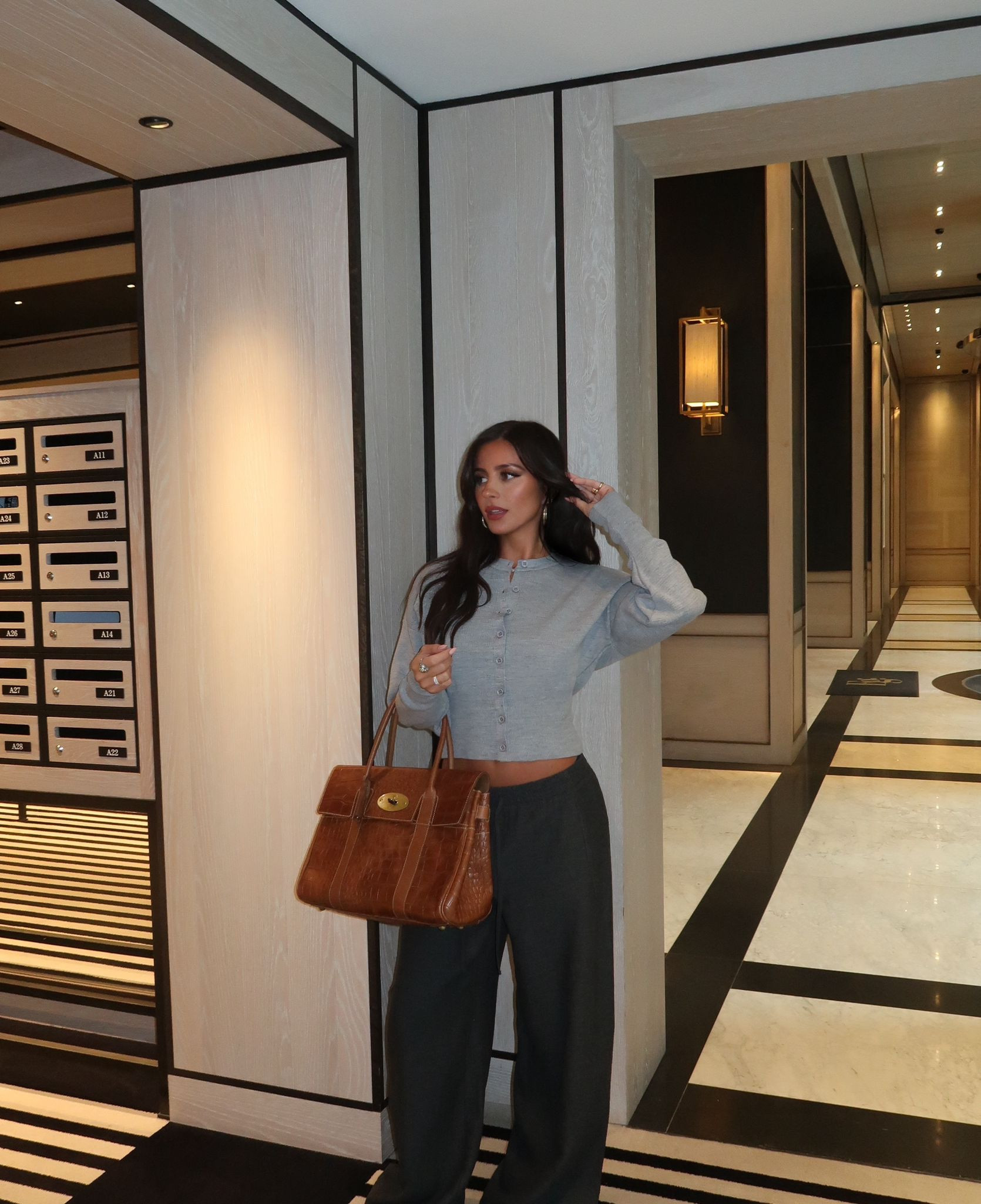 Grey cardigan, Mulberry leather bag, Grey trousers, Fall outfit, Autumn clothes ,Transitional outfits, Outfit ideas, Outfit inspo, Autumn fashion, Autumn pieces

#LTKstyletip #LTKeurope #LTKautumn