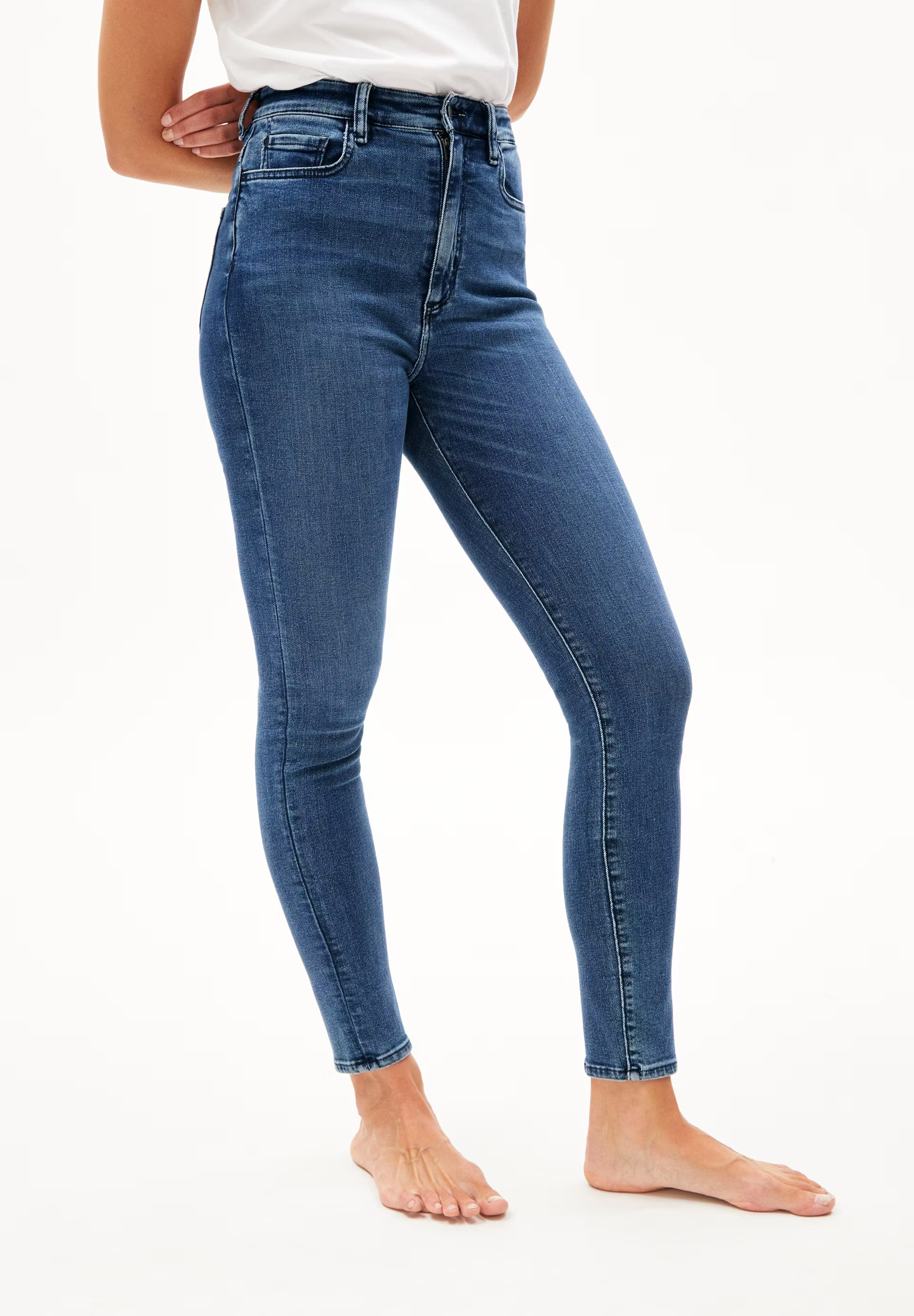 Skinny Leg High Waist aus Bio-Baumwoll Mix | ArmedAngels (DE)
