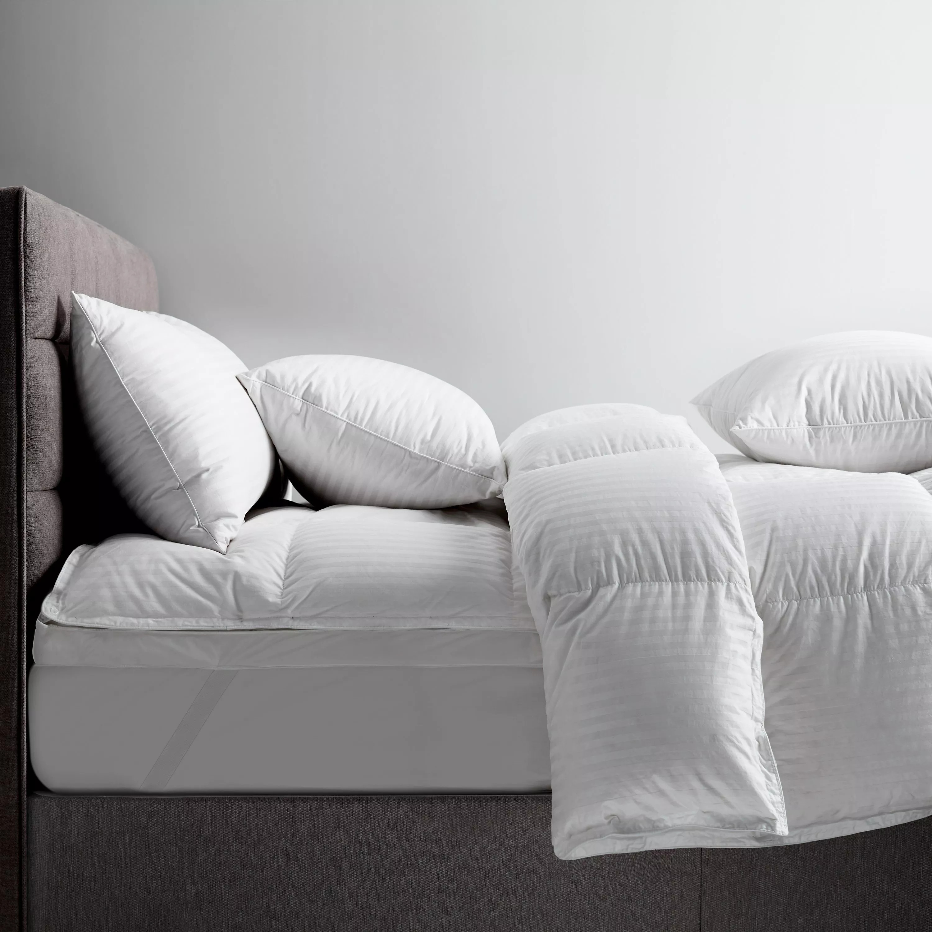 John LewisNatural Collection Hungarian Goose Down Kingsize Pillow, Medium (3) | John Lewis (UK)