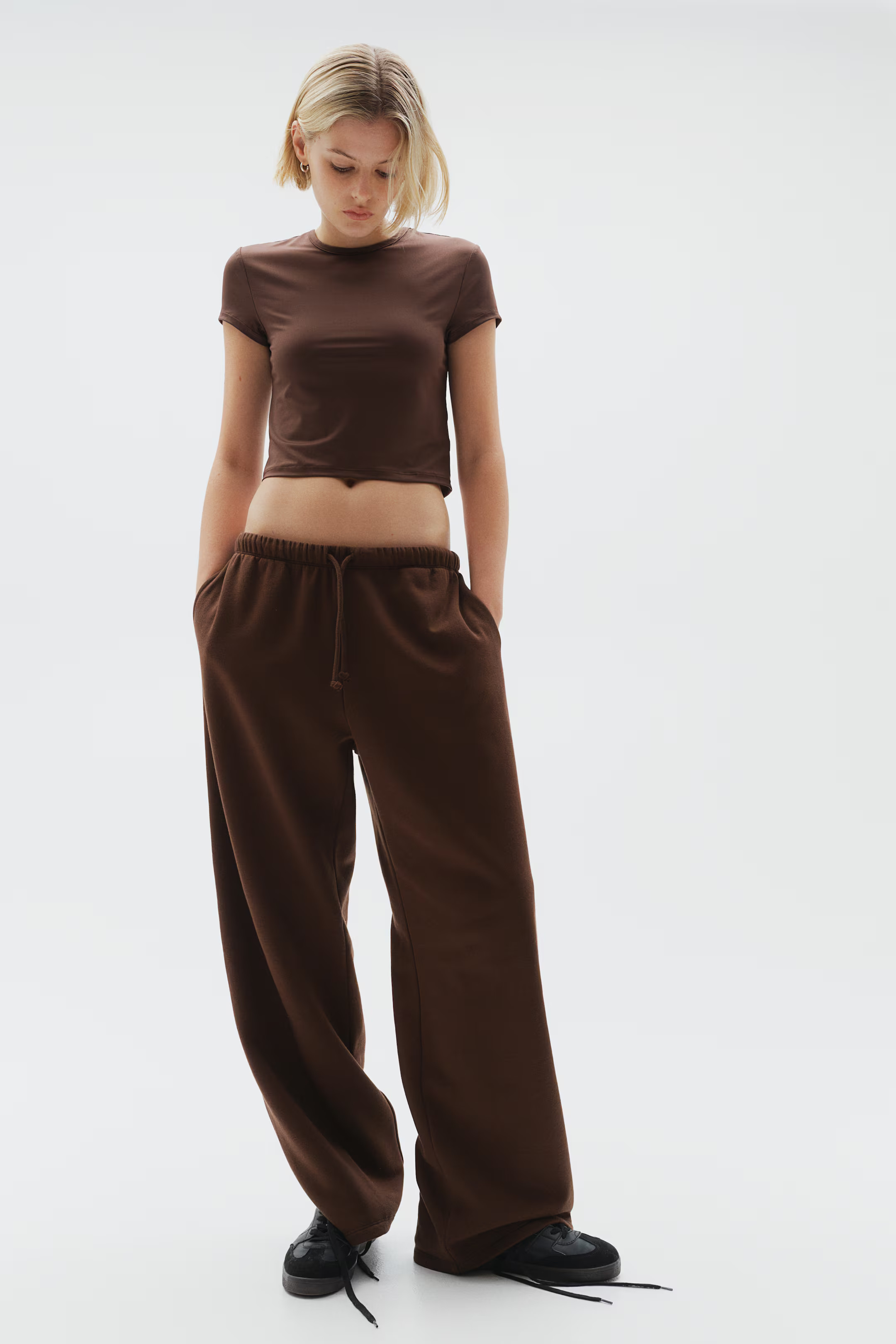 Fitted T-shirt | H&M (US + CA)