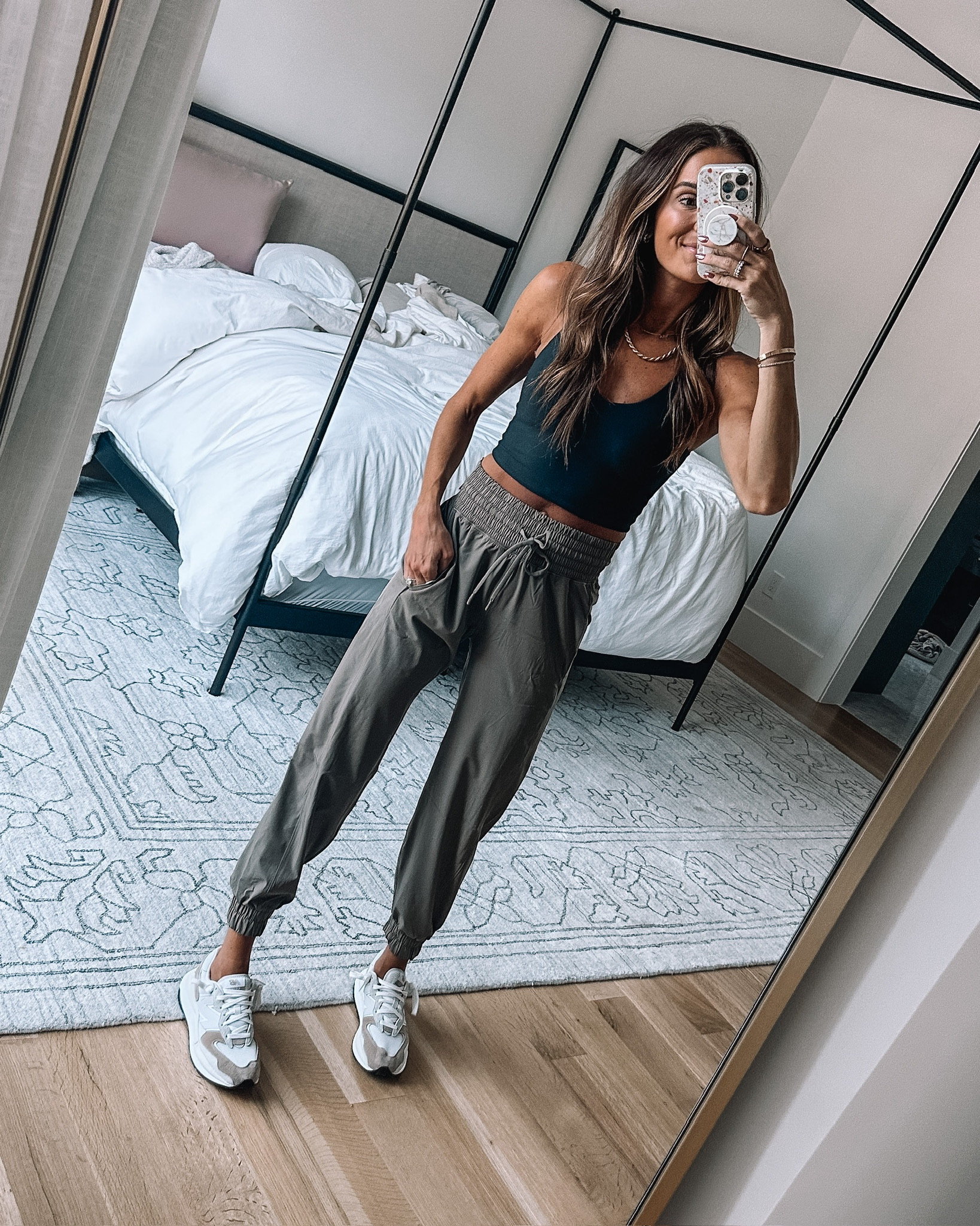 @abercrombie motionTEK joggers are amazingggg 😍

#LTKSale #LTKtravel #LTKfitness