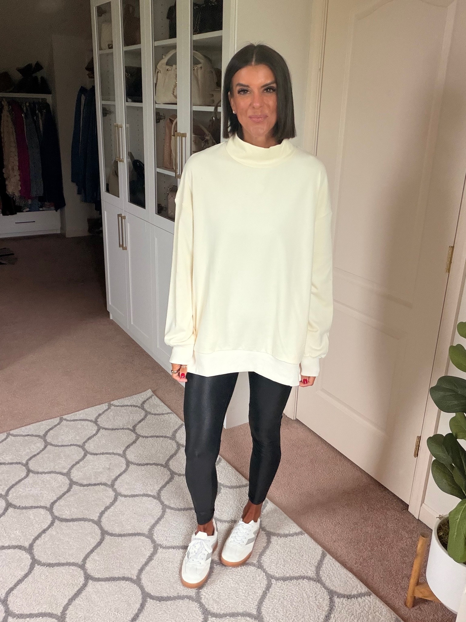 Size small in sweatshirt size xs in leggings

#LTKdayinmylife #LTKgrwm #LTKmomlife