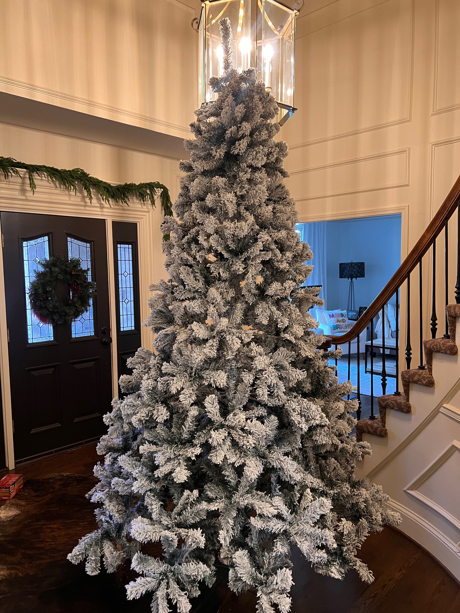 9’  tree of my dreams!


#LTKHoliday #LTKFamily #LTKHome