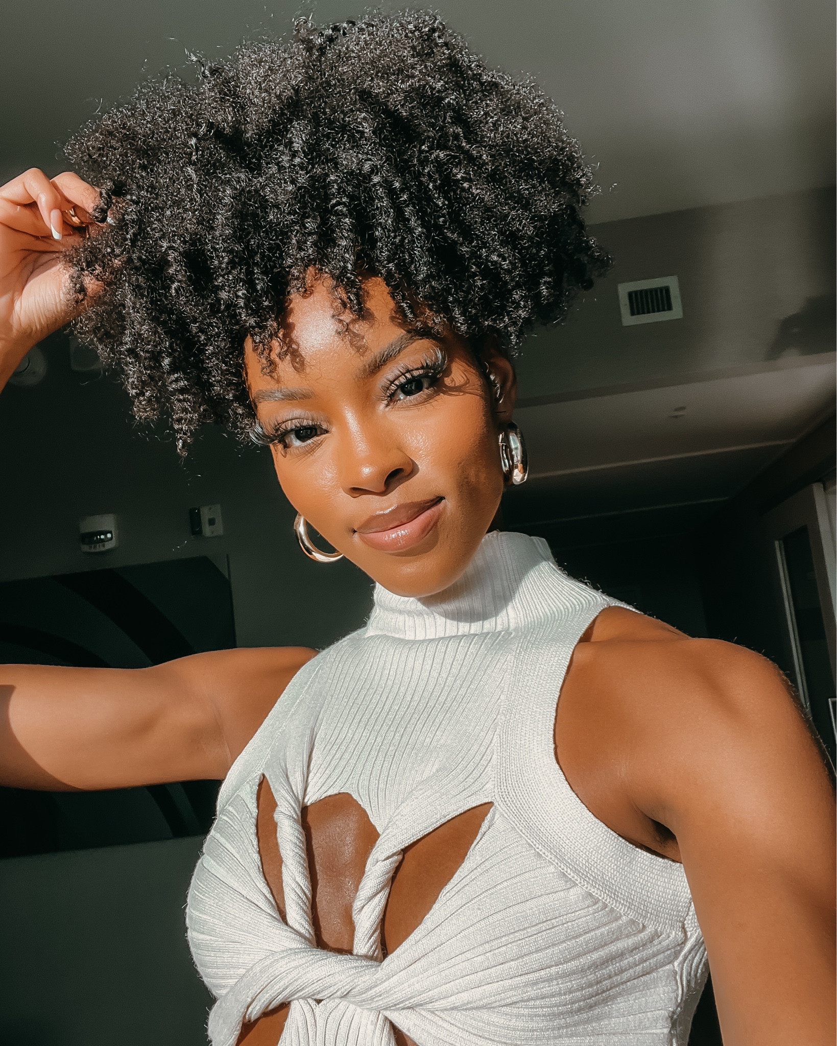 this top is perfect for the transition between summer and fall 🤍

#LTKNYFW #LTKSeasonal #LTKStyleTip