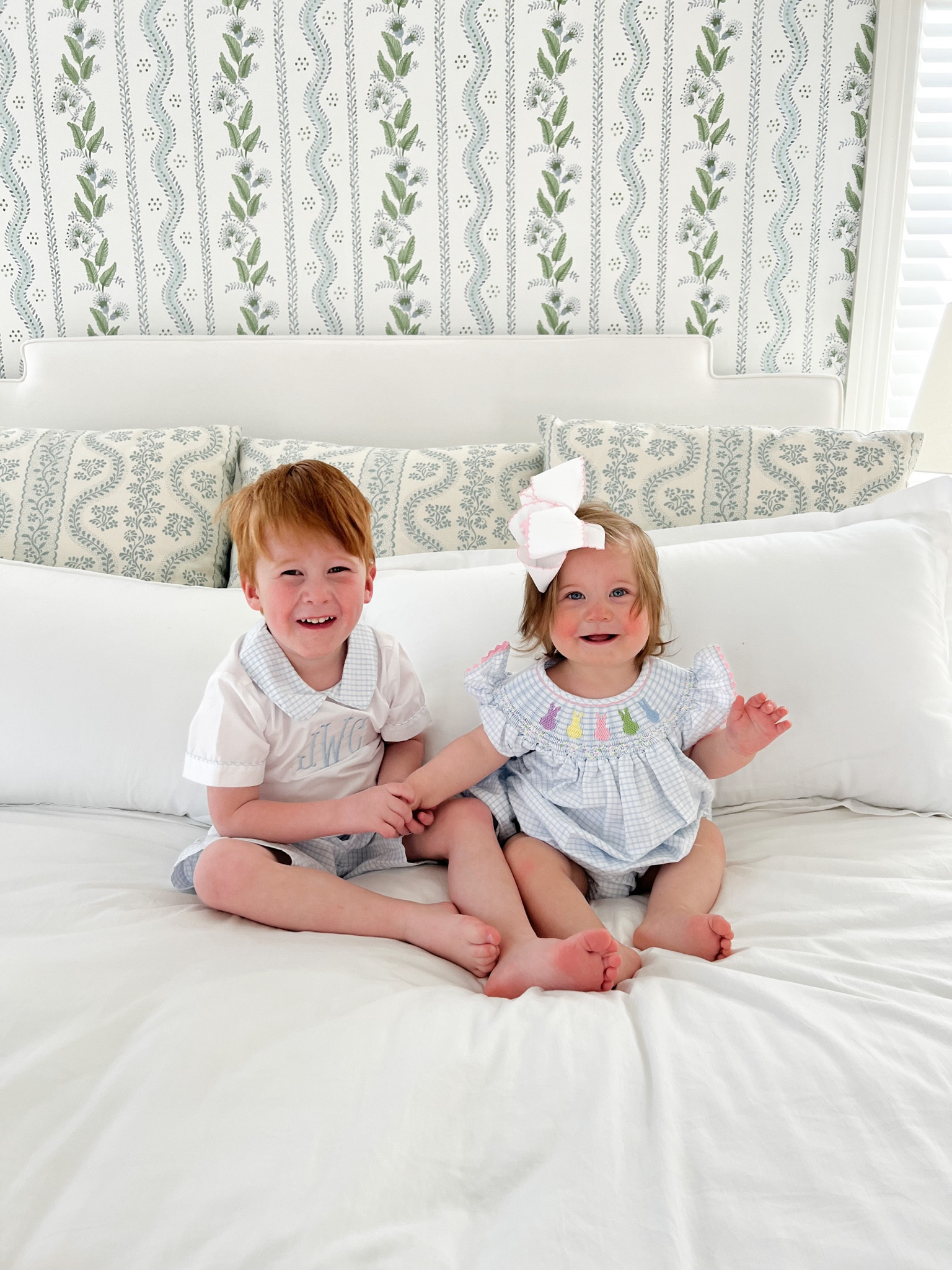 Use code CHAPPLE20 for 20% off!
Smocked Auctions Easter outfits for kids, baby and toddlers! 🐇🌷
Children’s clothing outfit Easter set shorts bubble dress smocked embroidered preppy grandmillennial style bunny rabbit Easter bunny cross hairbow bow windowpane check blue white girls boys bubble 

#LTKfamily #LTKkids #LTKbaby