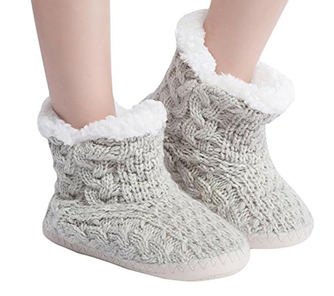 MaaMgic Womens Fuzzy Cable Knit Christmas House Slippers Ladies Cute Bedroom Indoor Winter Slippers | Amazon (US)