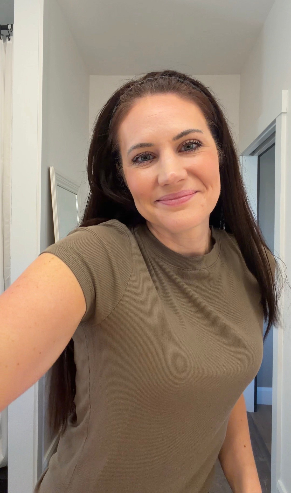 5 min makeup essentials! 

#LTKgrwm #LTKmomlife #LTKmorningroutine