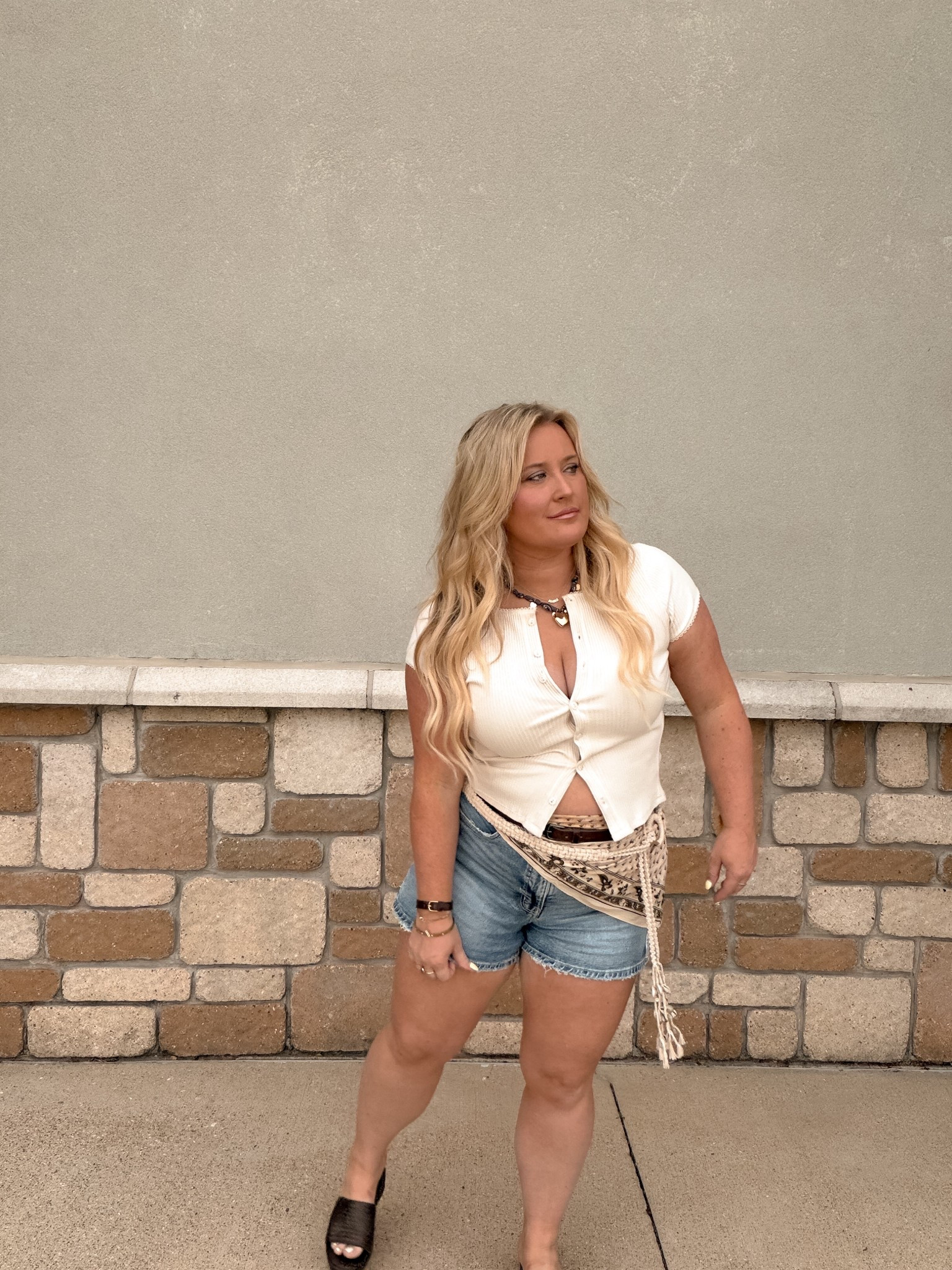 Outfit of the day working at buckle! 

#LTKdayinmylife #LTKgrwm #LTKootd