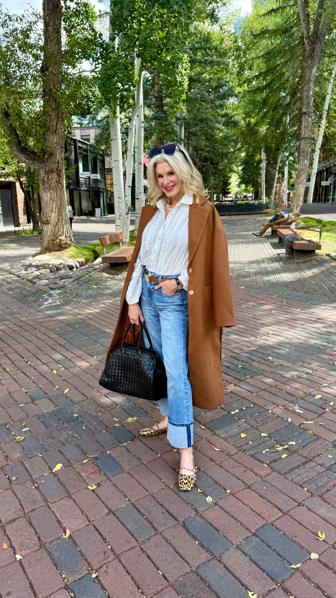 AVARA Fall launch 
Coat and blouse - size S
Jeans fit TTS 

#LTKFindsUnder100 #LTKOver40 #LTKTravel
