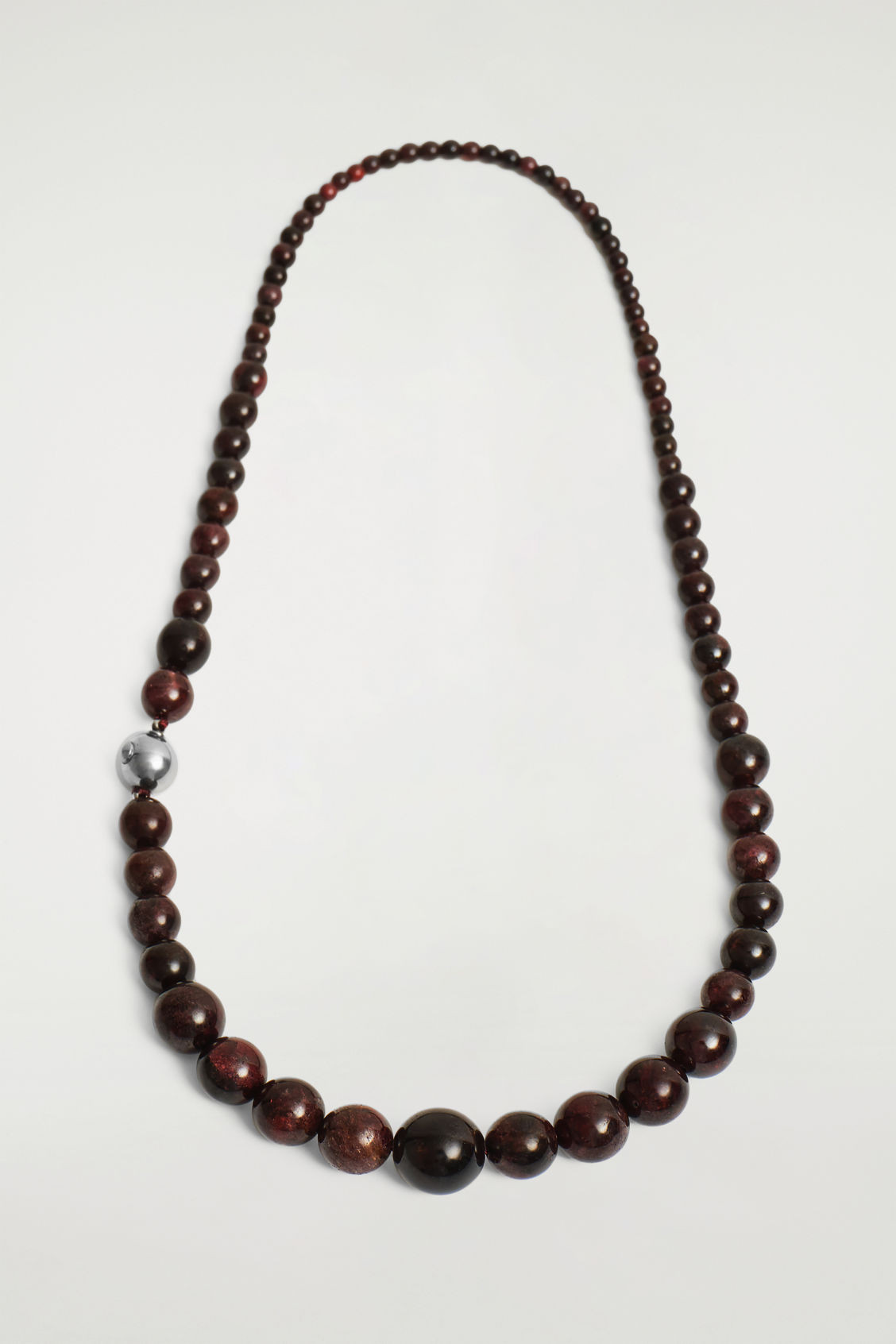 GARNET BEADED NECKLACE | COS (US)