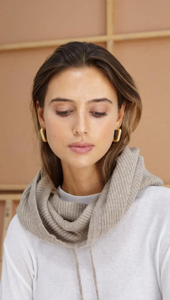 FREJA HOOD - TAUPE | Charli