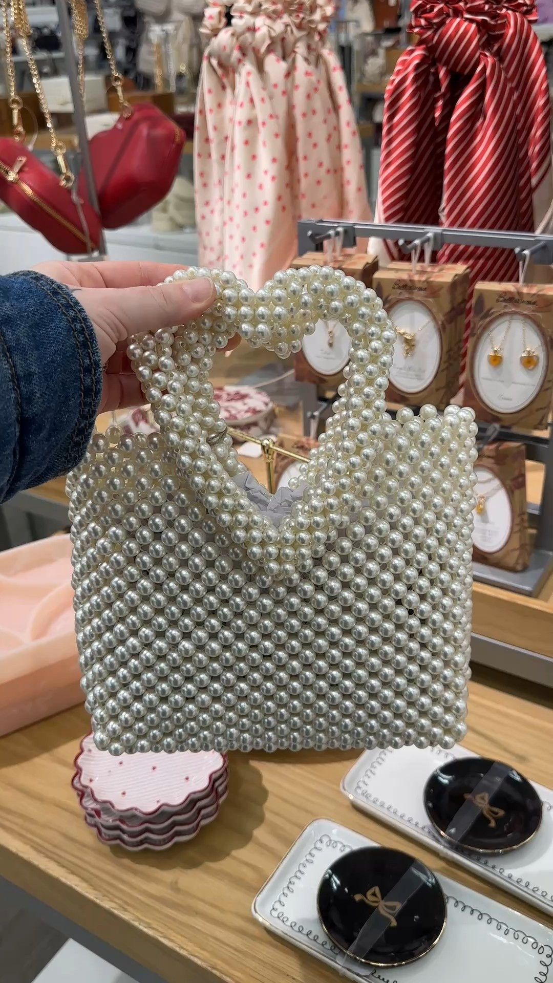 In love with this pearl valentines clutch handbag ! 💌🍒🫶🏼

#LTKSeasonal #LTKootd #LTKSaleAlert