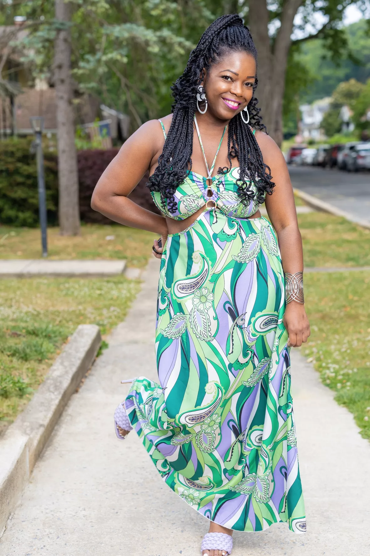 SHEIN VCAY Plus Size Floral Printed Cut-out Back Maxi Dress