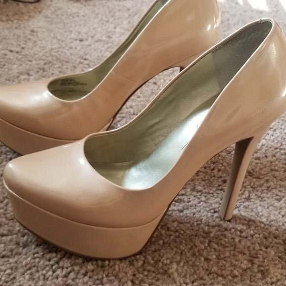 Nude Platform heels | Poshmark