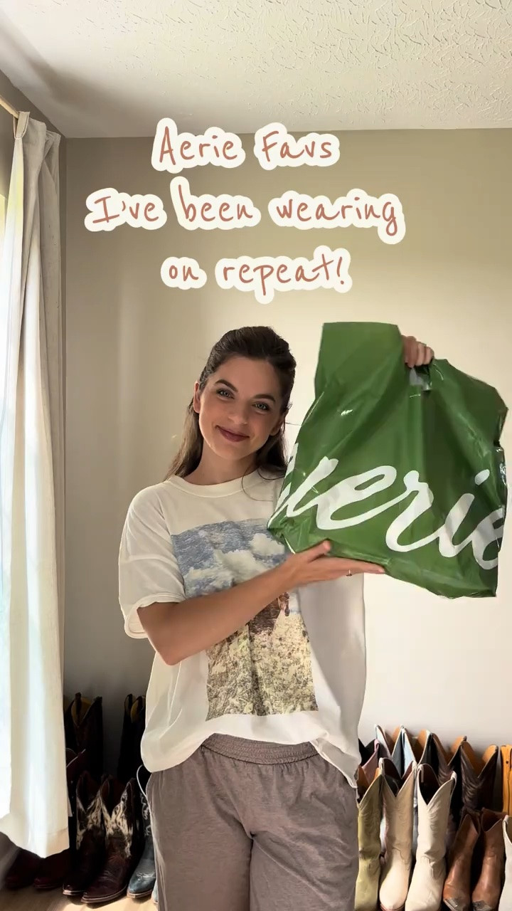 @Aerie pieces I’ve been living in and wearing on repeat! Great mix and match options!!

#LTKdayinmylife #LTKgrwm #LTKSaleAlert