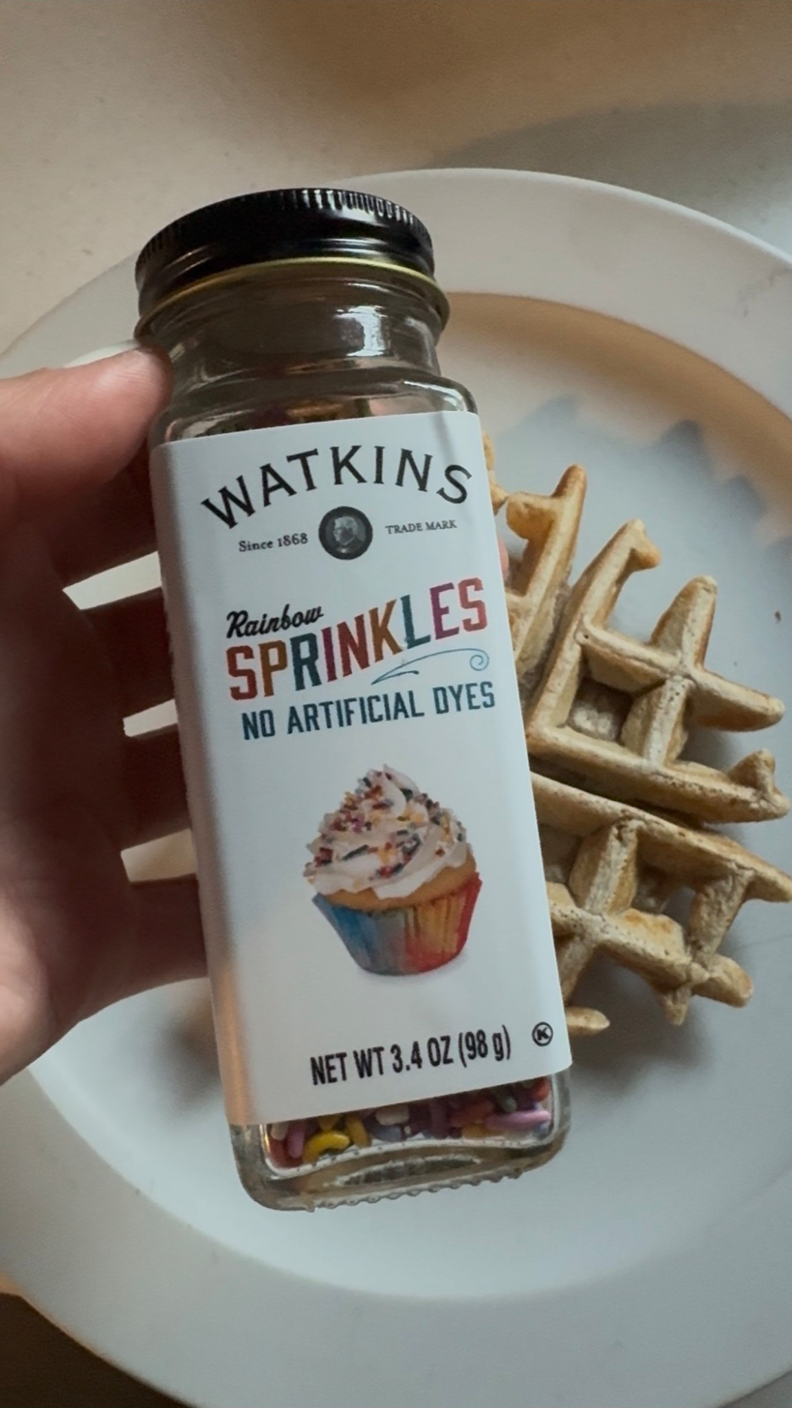 The only sprinkles I’ll serve my kiddo #lowtoxfood #healthytreats 