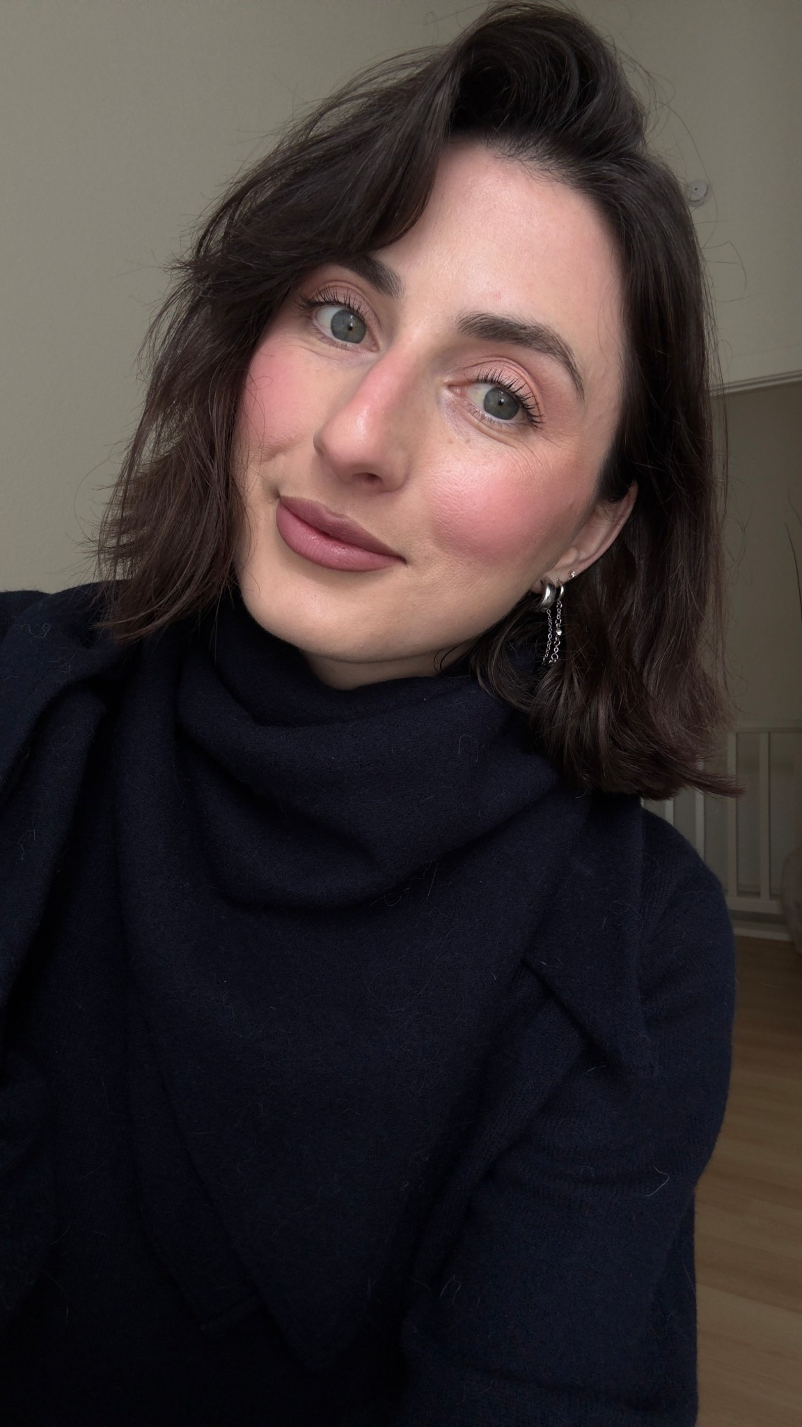 my navy cashmere and wool sweater and scarf i’m wearing in my tiktok vid about my last name lol. LOVE THIS. wearing a small! 

#navysweater #revolve #eaves #cashmeresweater #navyscarf #paleskinmakeup #palegirlmakeup

#LTKootd #LTKstorytime #LTKBeauty