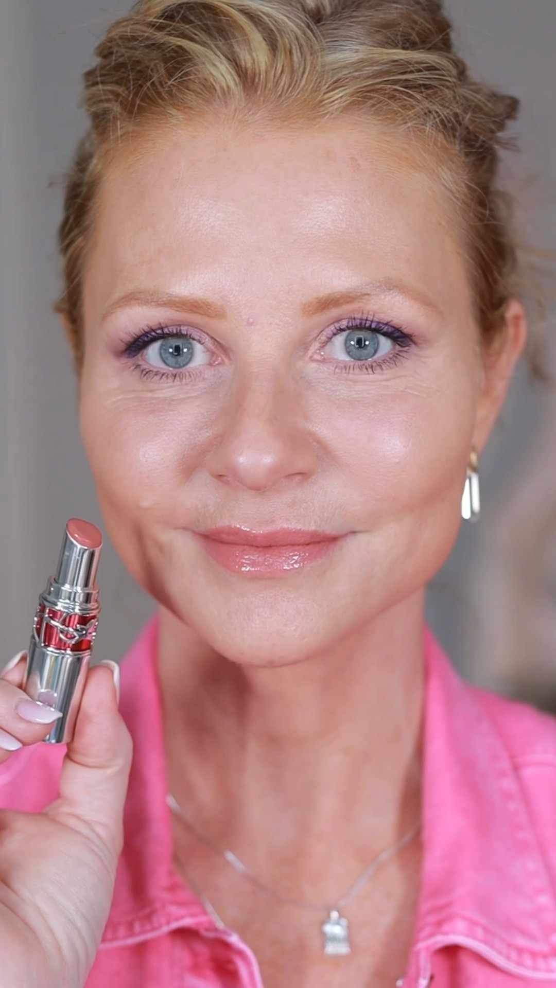 YSL Luxurious Candy Glaze has a new lip colour, #15. Nourishing like a lip balm and shiny like a lip gloss. #yslbeauty #luxurybeauty #over50beauty #over40makeup #over50makeup
Shop directly from YSL Beauty’s website or from Sephora. 

#LTKbeauty #LTKover40