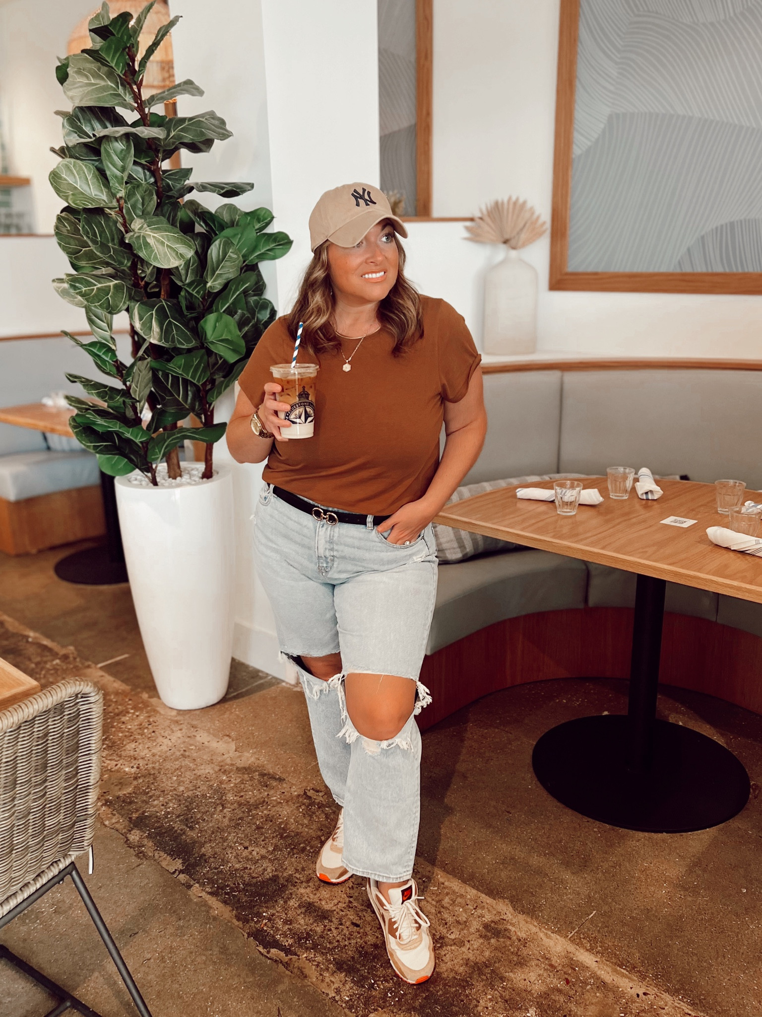 Fall outfits + favorite jeans 

#LTKstyletip #LTKfindsunder50 #LTKSeasonal