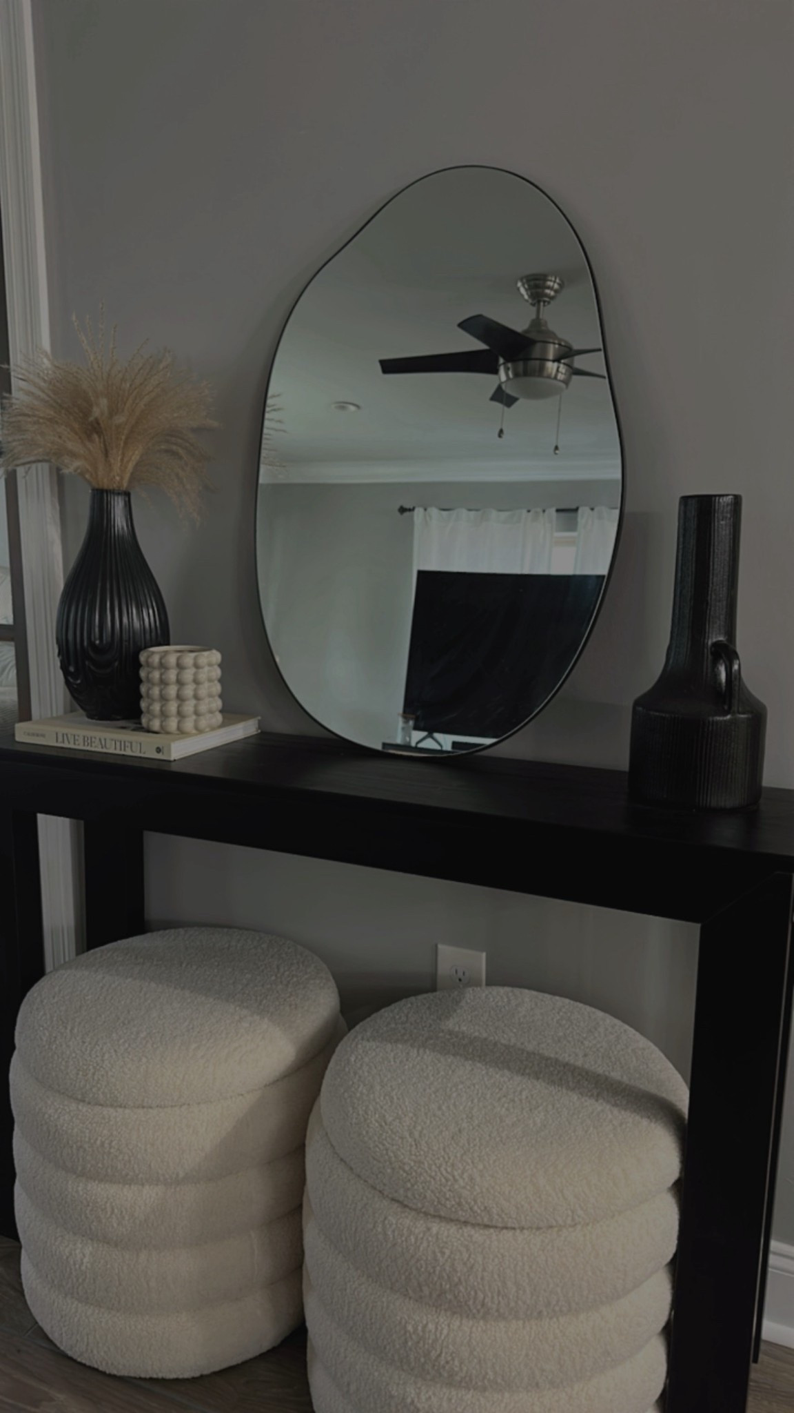Entry way details!! 

#LTKHome