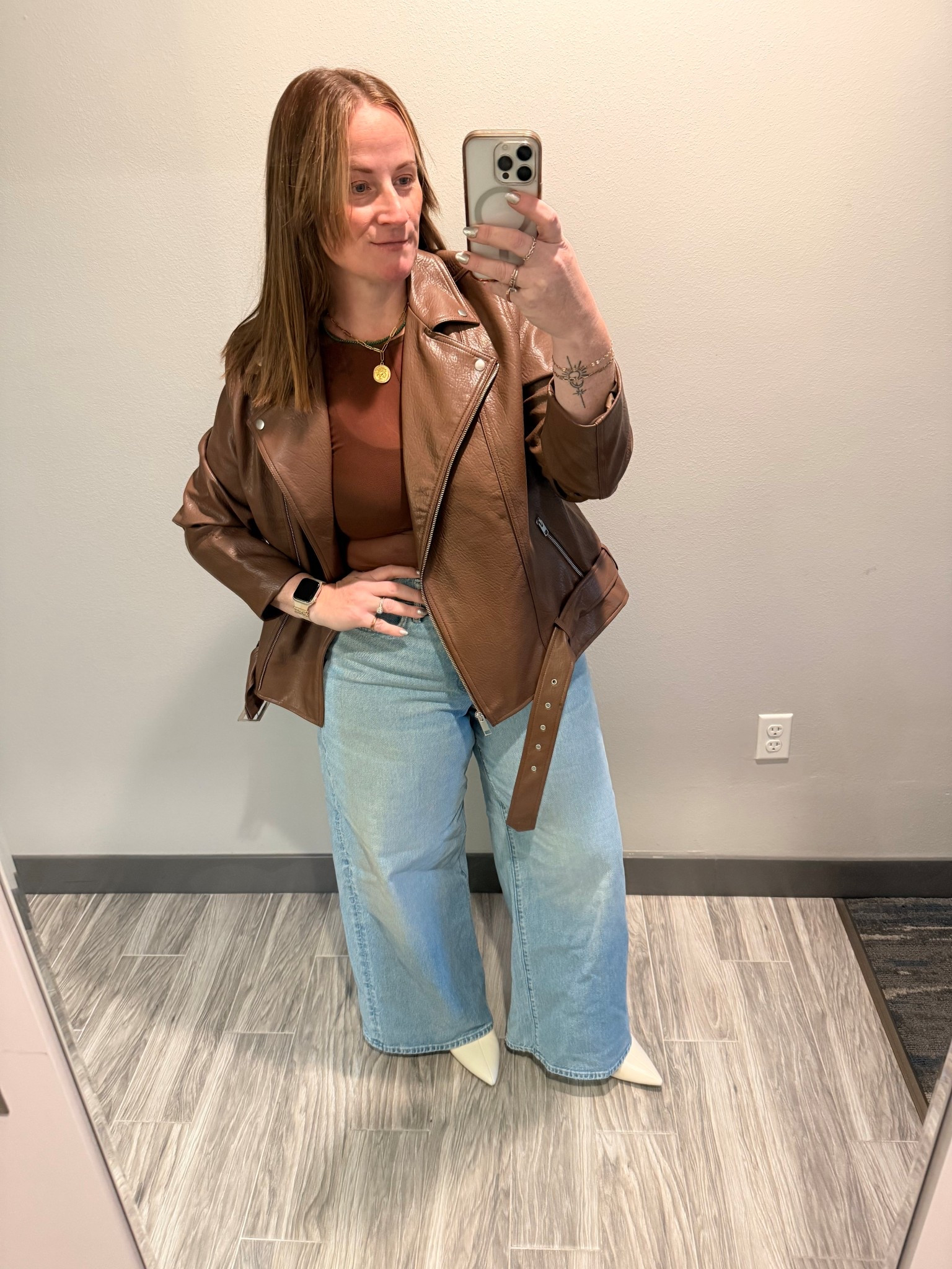 This fit killed it. Easy, cute, stylist & best of all comfortable. 

#LTKFindsUnder50 #LTKOver40 #LTKootd