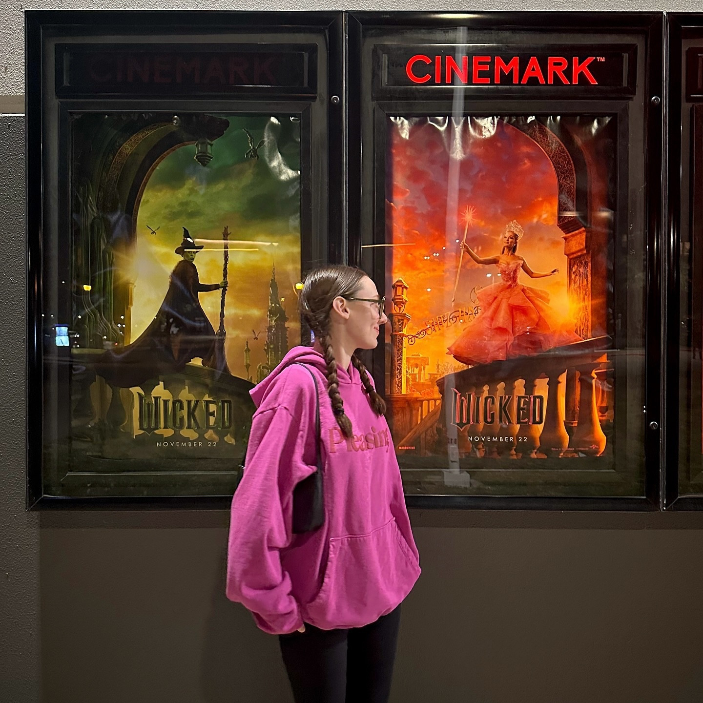 outfit 1
hoodie: pleasing
leggings: aerie
purse: brandy melville

outfit 2
sweater: cider
skirt: hollister
shoes: converse