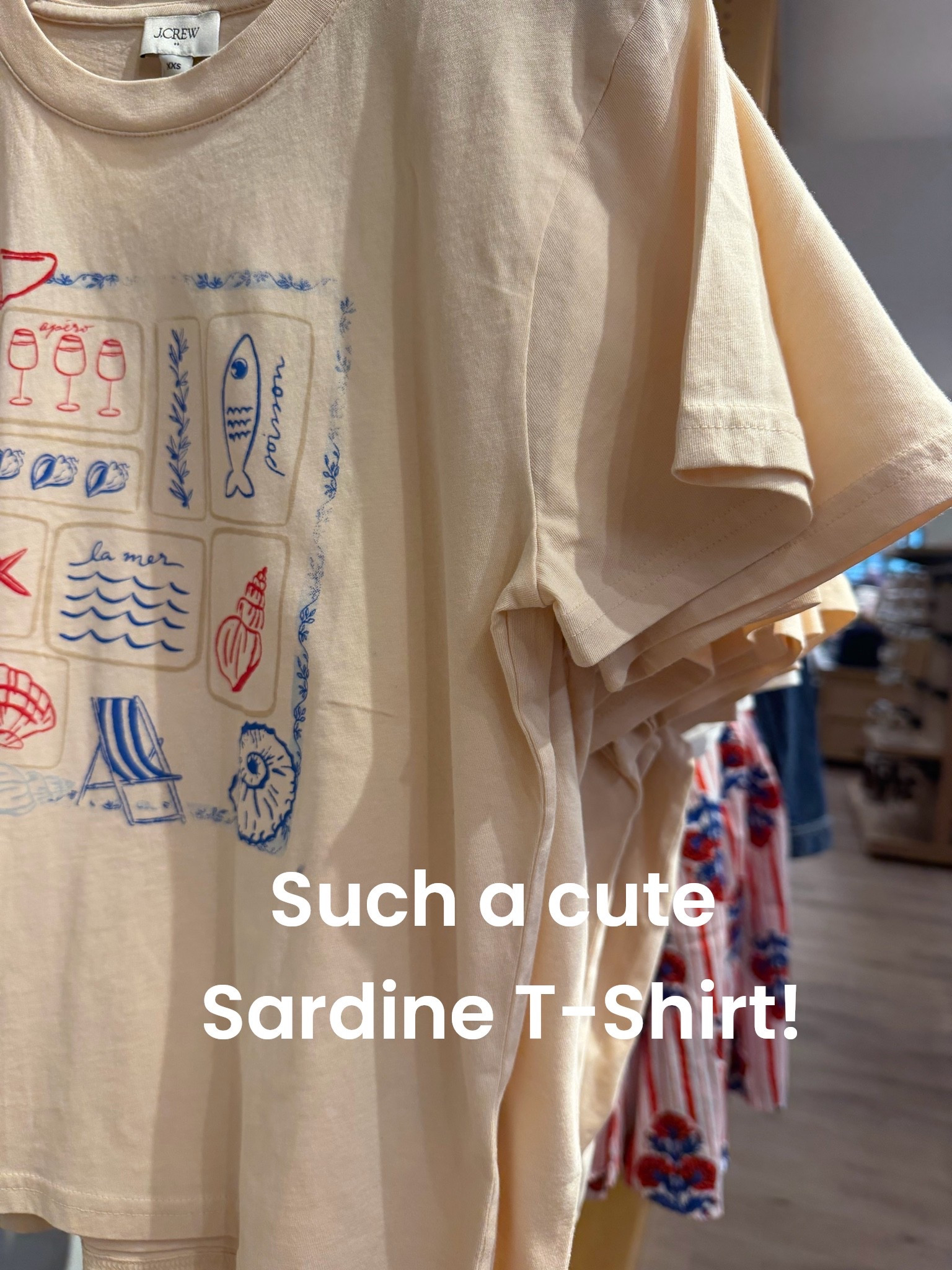 Such a cute #tshirt #sardines #nautical

#LTKSeasonal
