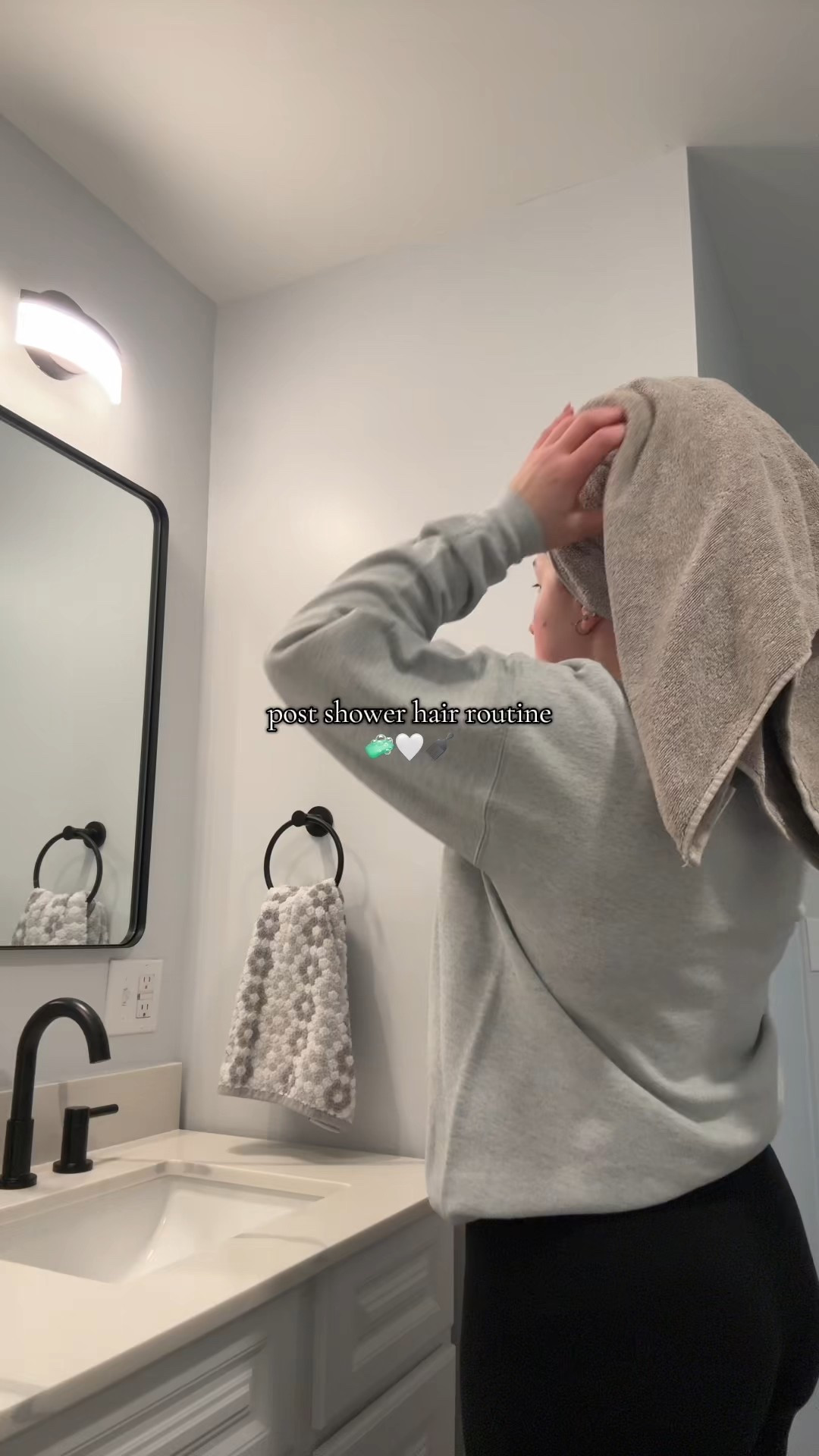 After shower routine🧼🫧✨

#LTKselfcare #LTKBeauty #LTKHome
