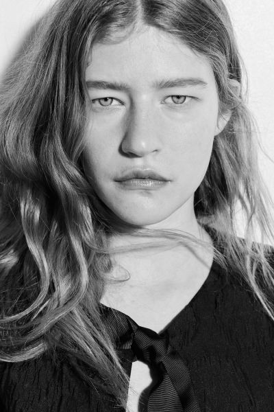 Balloon-sleeved Blouse - Round Neck - Short sleeve - Black - Ladies | H&M US | H&M (US + CA)