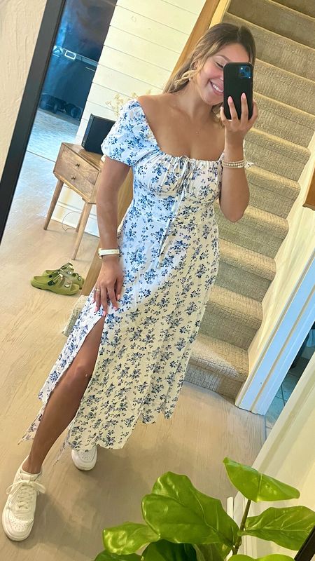 Summer Dress

#LTKFind #LTKunder50 #LTKbeauty