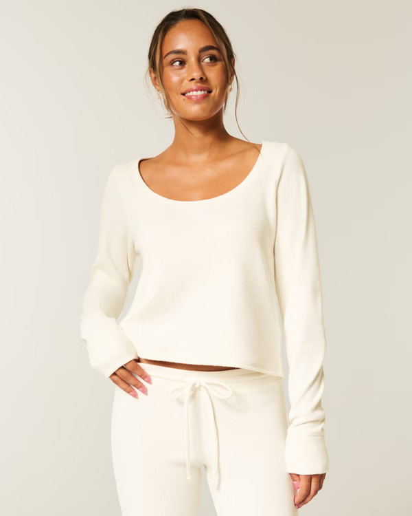 Women's Gilly Hicks Always Cozy Waffle Long-Sleeve Scoop Top | Women's Sleepwear | HollisterCo.co... | Hollister (US)