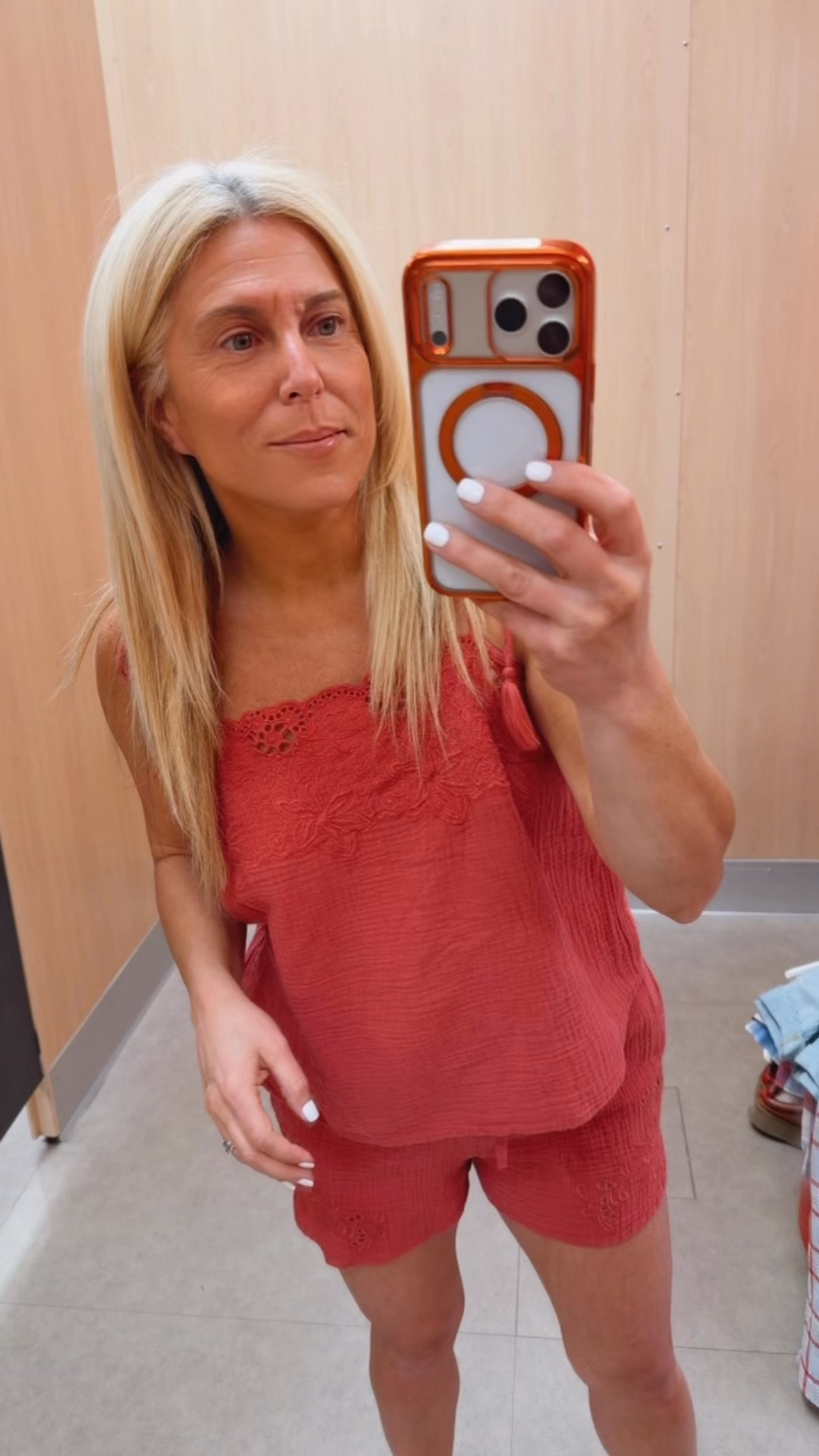 I’m obsessed with this 100% cotton set! It’s so good! I have a feeling that it’s gonna go quick!

#LTKootd