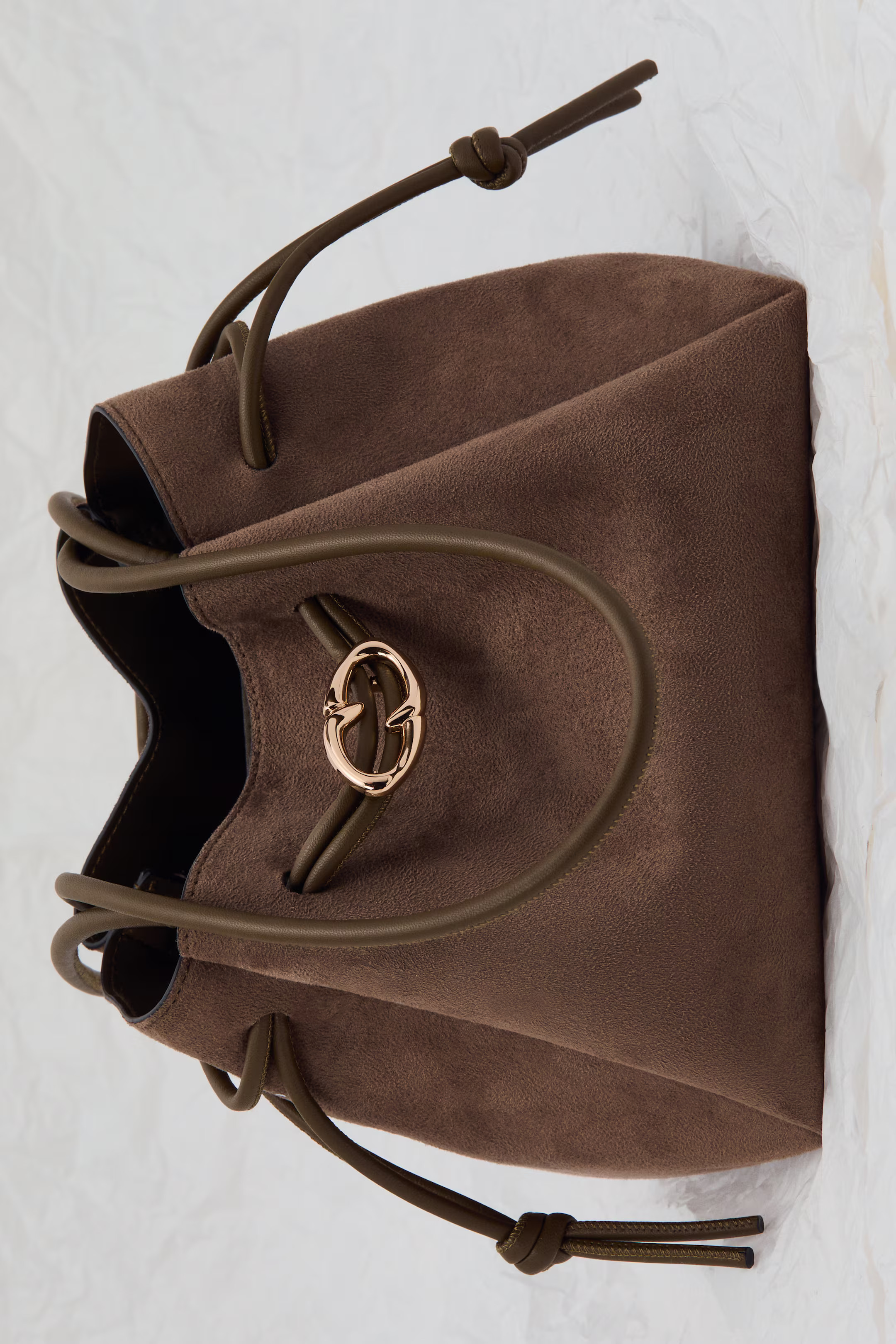 Drawstring-detail shoulder bag | H&M (UK, MY, IN, SG, PH, TW, HK)