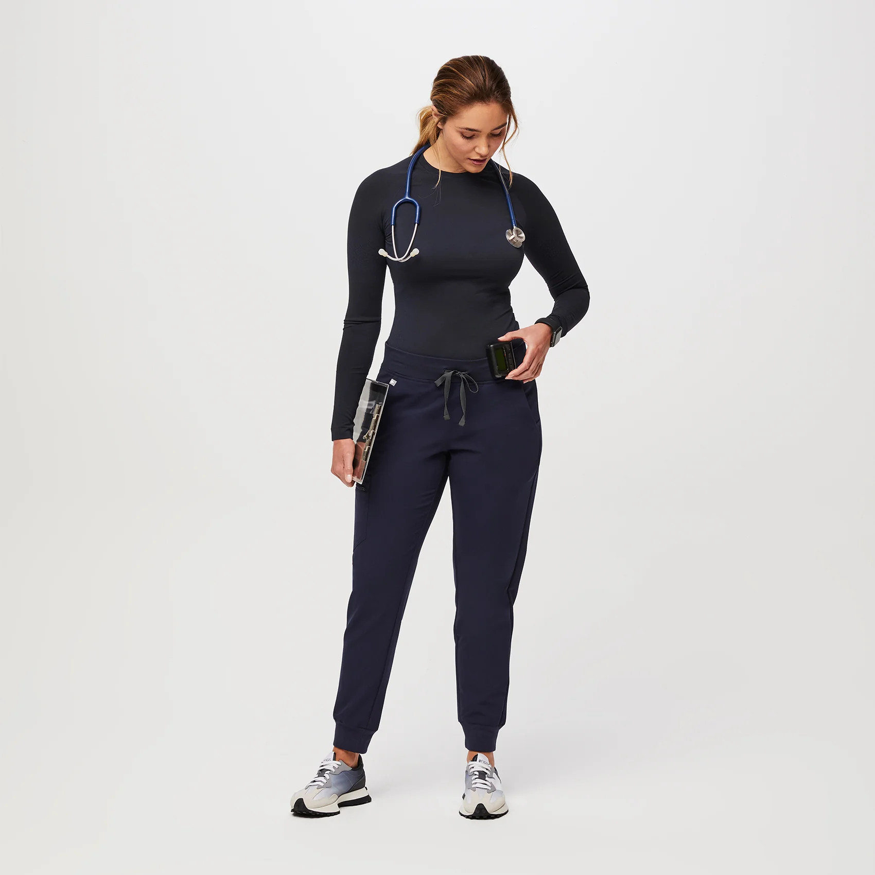 Women's Salta Seamless Longsleeve Underscrub - Navy · FIGS | FIGS