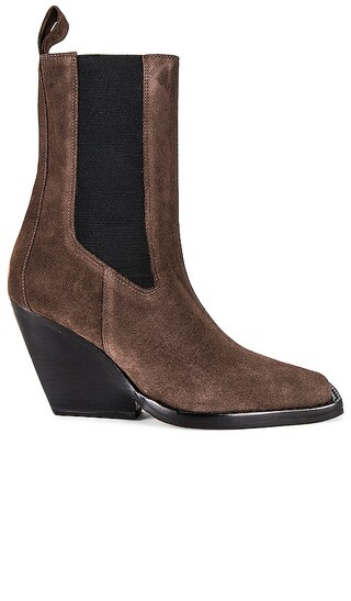 Chelsea Boot in Dark Chocolate | Revolve Clothing (Global)