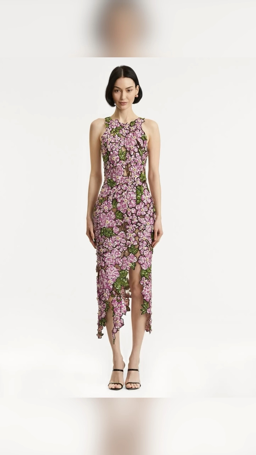 “A whisper of sequins, a bloom of hand-embroidered petals. 🌸✨
This Oscar de la Renta masterpiece feels like wearable art — soft sparkle, sculpted florals, and quiet-luxury elegance in motion. Linking it on LTK. Follow for more curated Jet Set LatAM luxury edits.”


#LTKGiftGuide #LTKCyberWeek #LTKootd